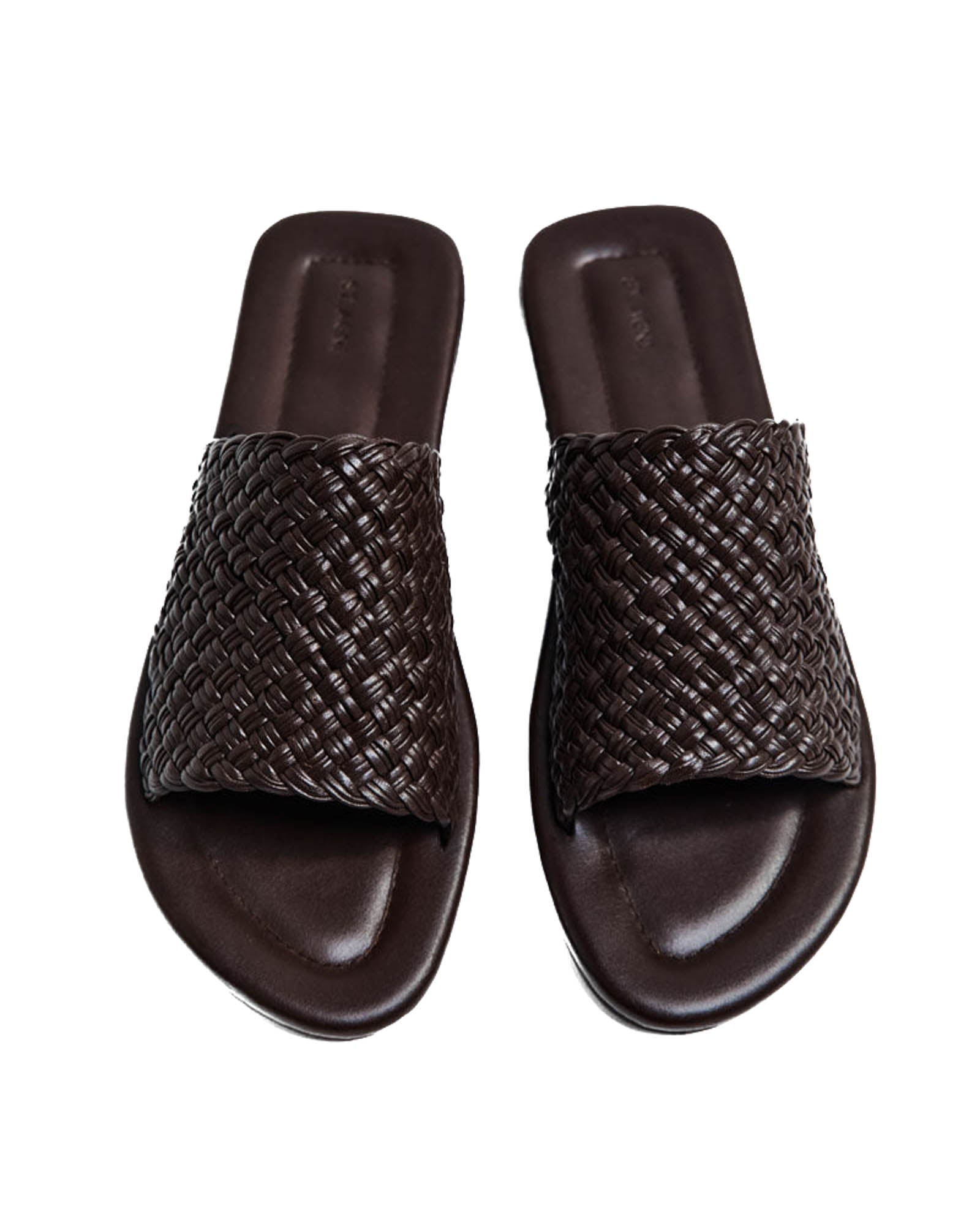 Claquettes tissées minimalistes