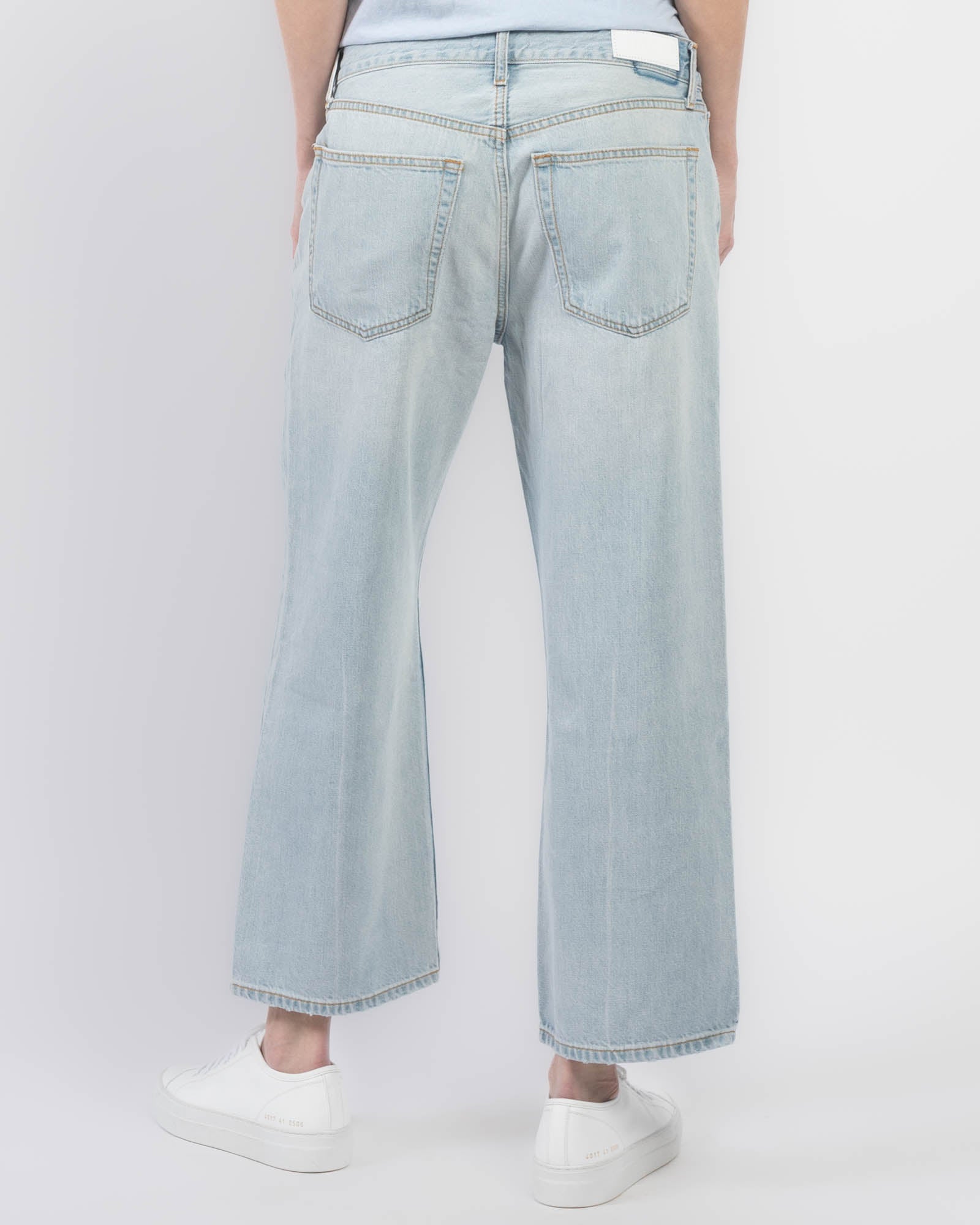 Loose Crop Jeans
