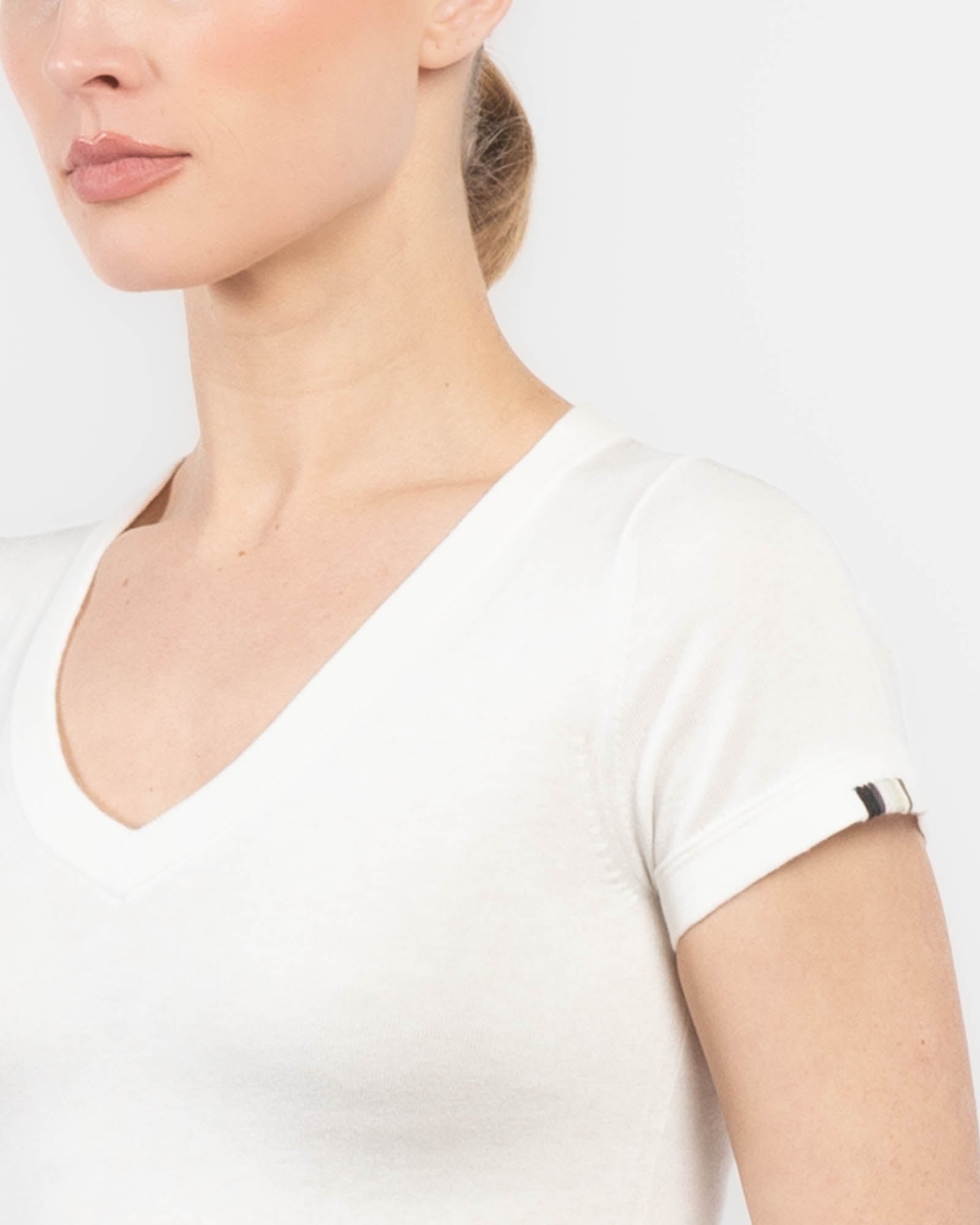 N404 Vicky Tee