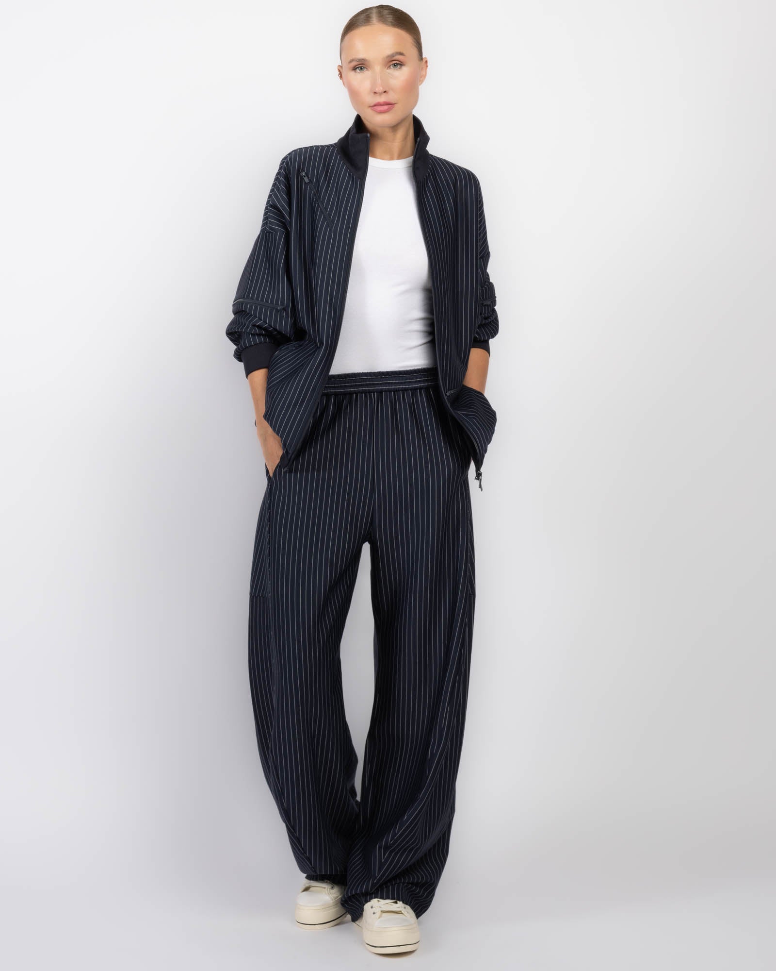 Veste de survêtement à fines rayures