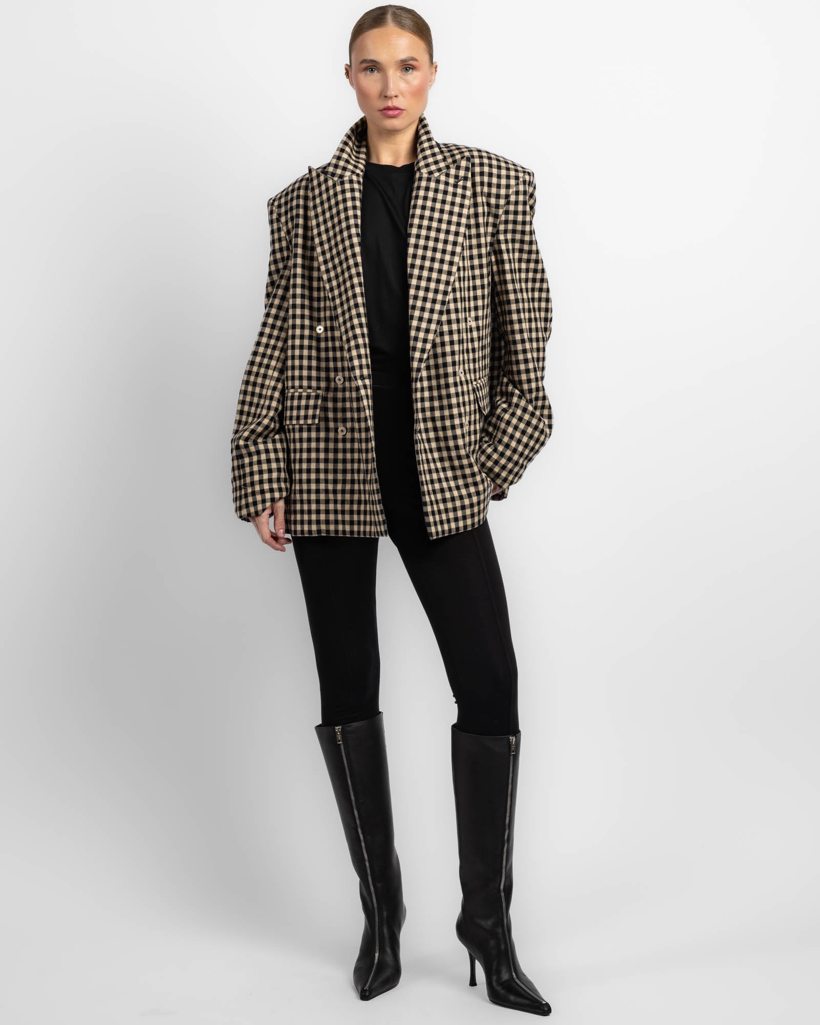 Olly Blazer