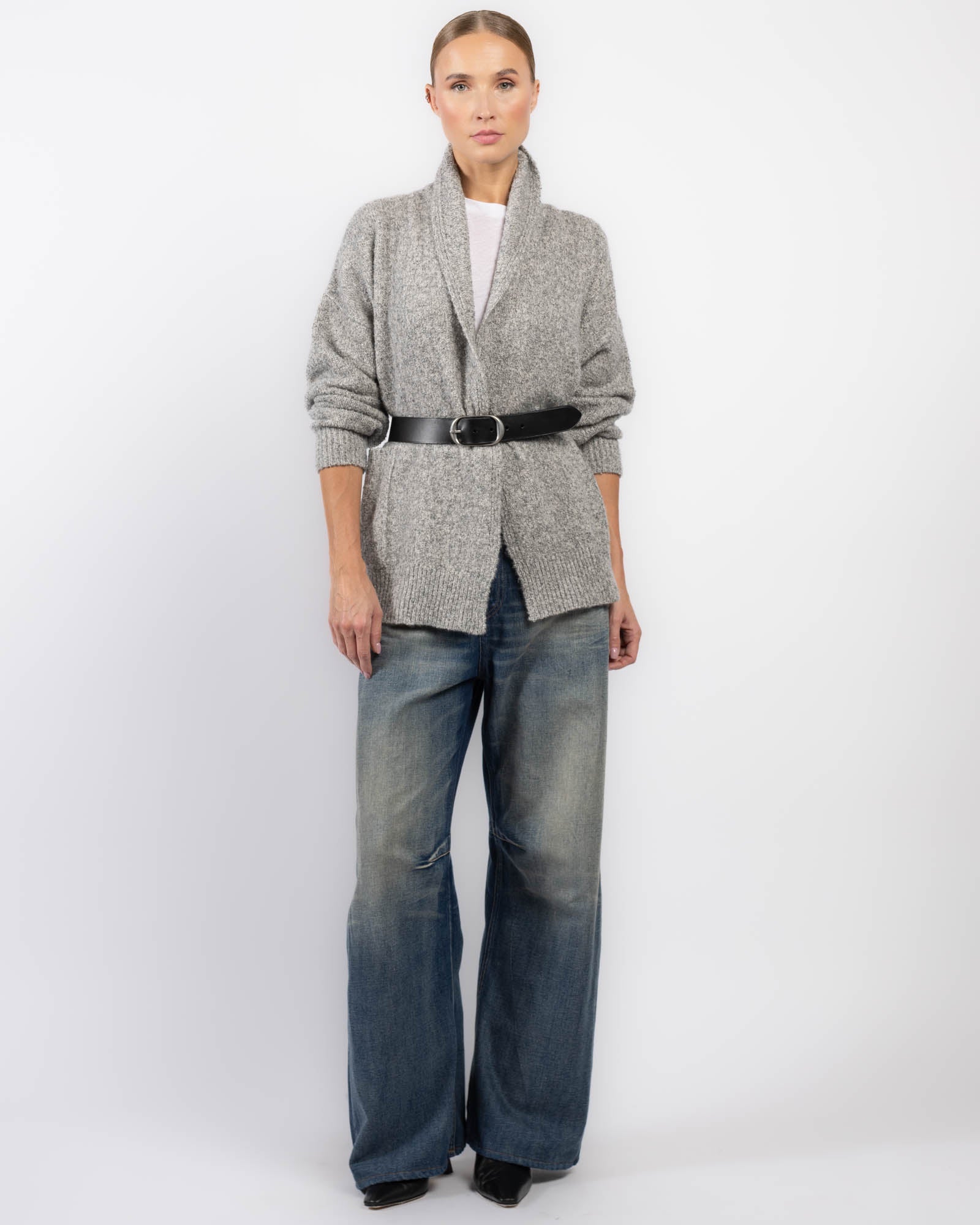 Cardigan Mandal