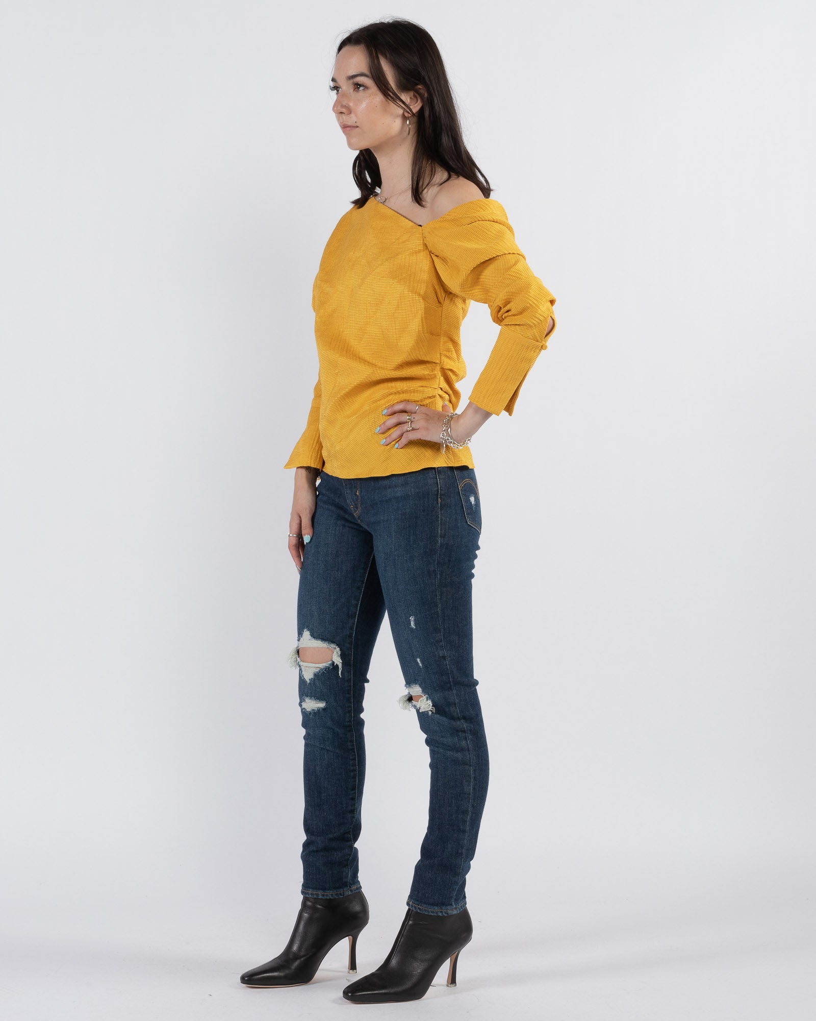 HELLESSY - Phacelia Asymmetric Top | Luxury Designer Fashion | tntfashion.ca