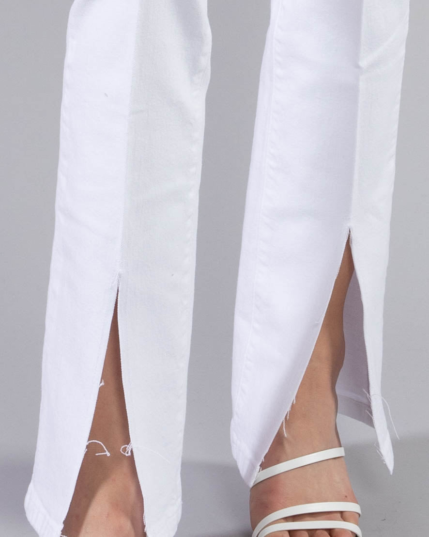 FRAME - Cut Off Waist Mini Boot Slit Jeans | Luxury Designer Fashion | tntfashion.ca