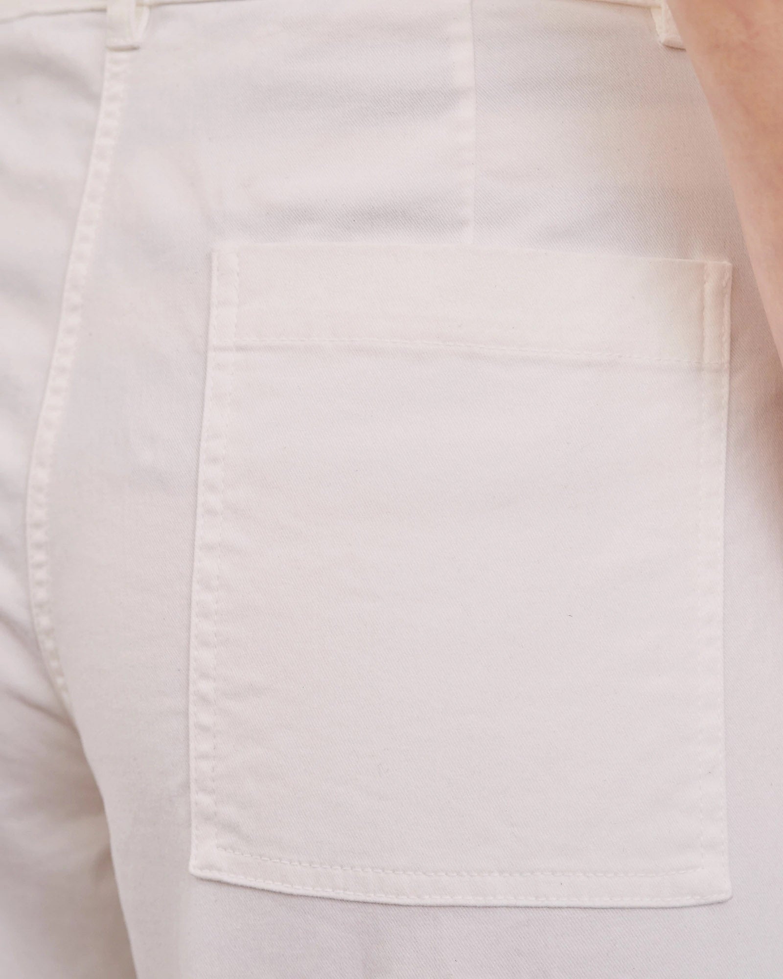 NILI LOTAN - Megan Pants | Luxury Designer Fashion | tntfashion.ca