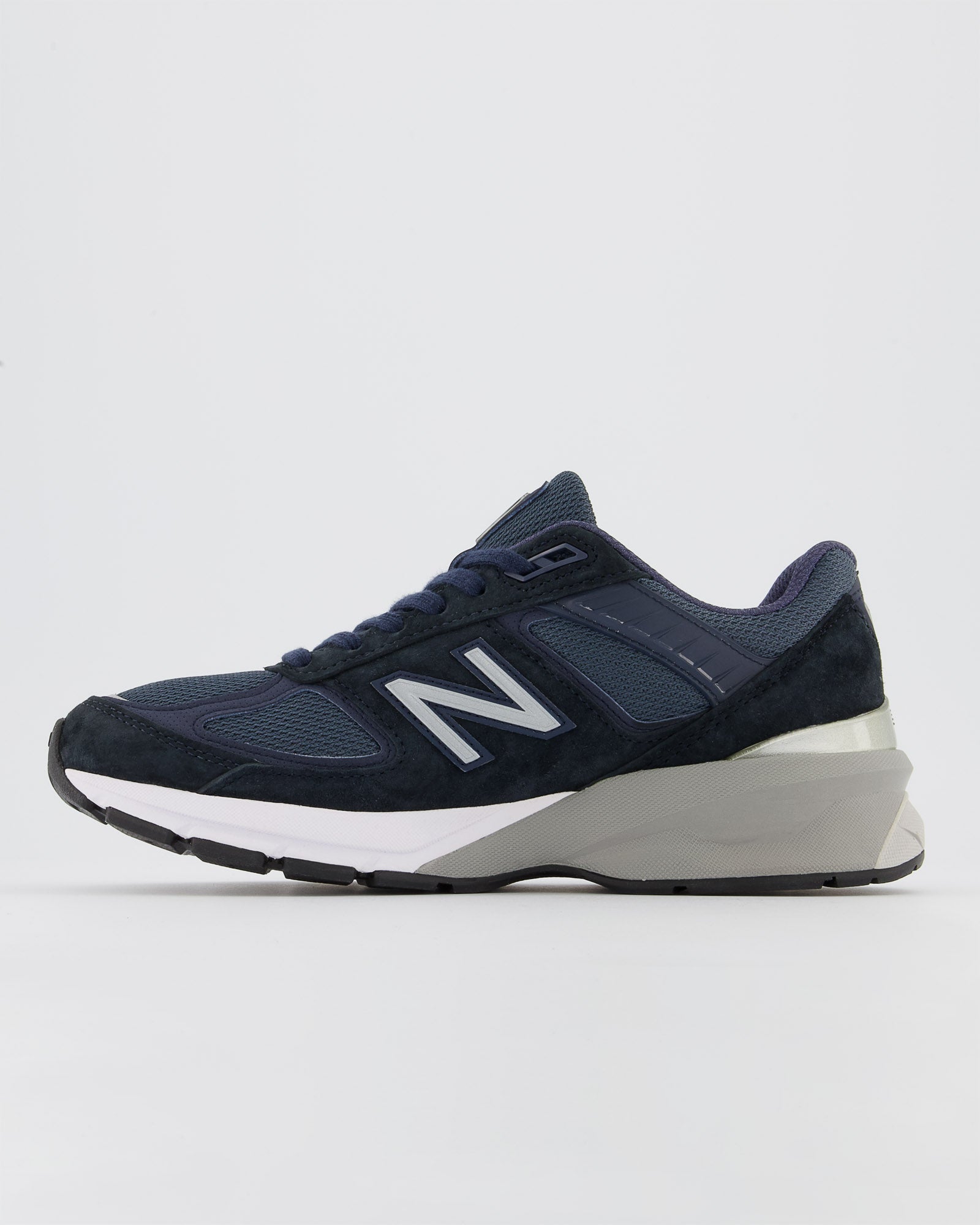 NEW BALANCE - 990V5 Sneakers | Luxury Designer Fashion | tntfashion.ca