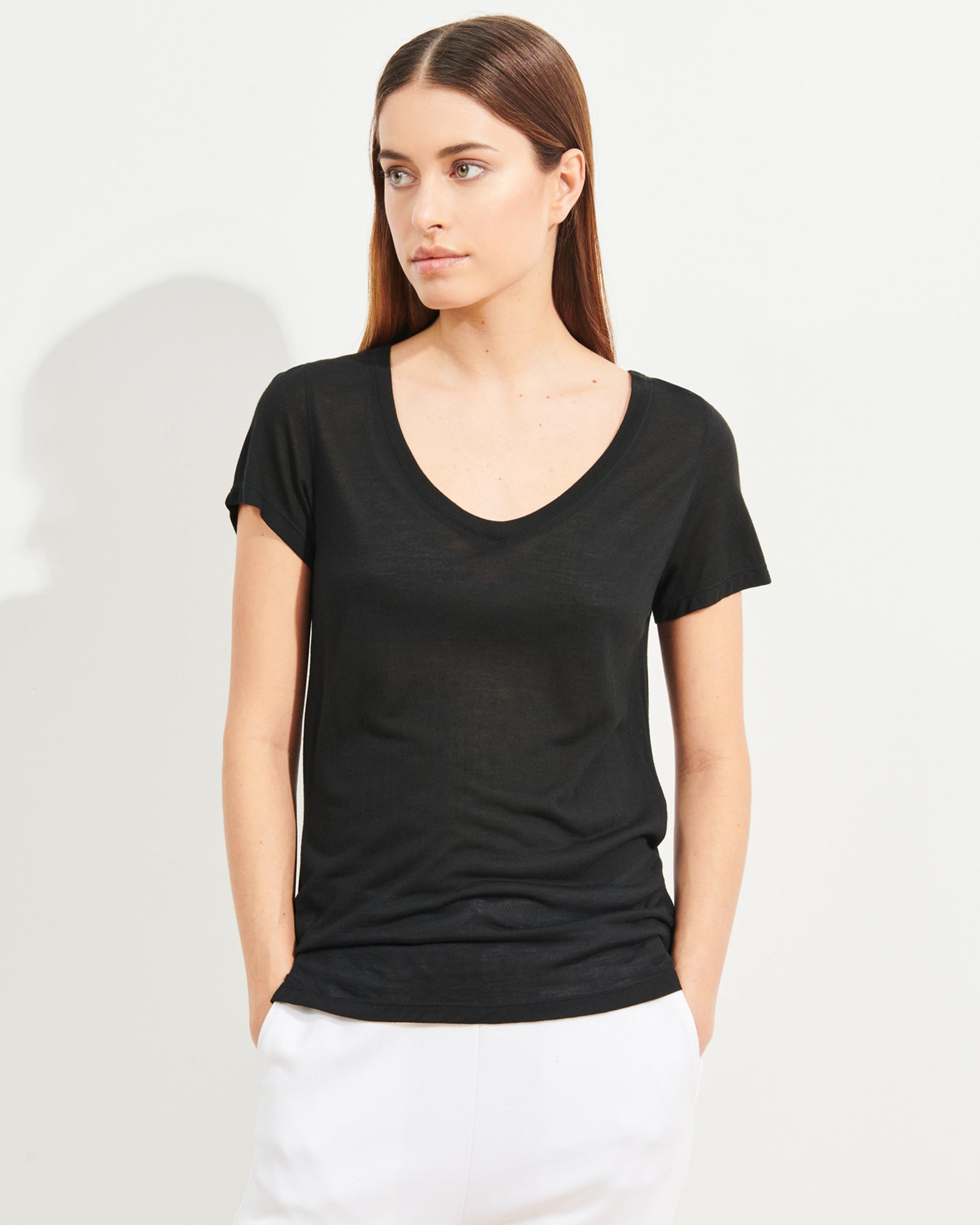 PATRICK ASSARAF - Short Sleeve Modal Classic V-Neck T-Shirt | Luxury Designer Fashion | tntfashion.ca