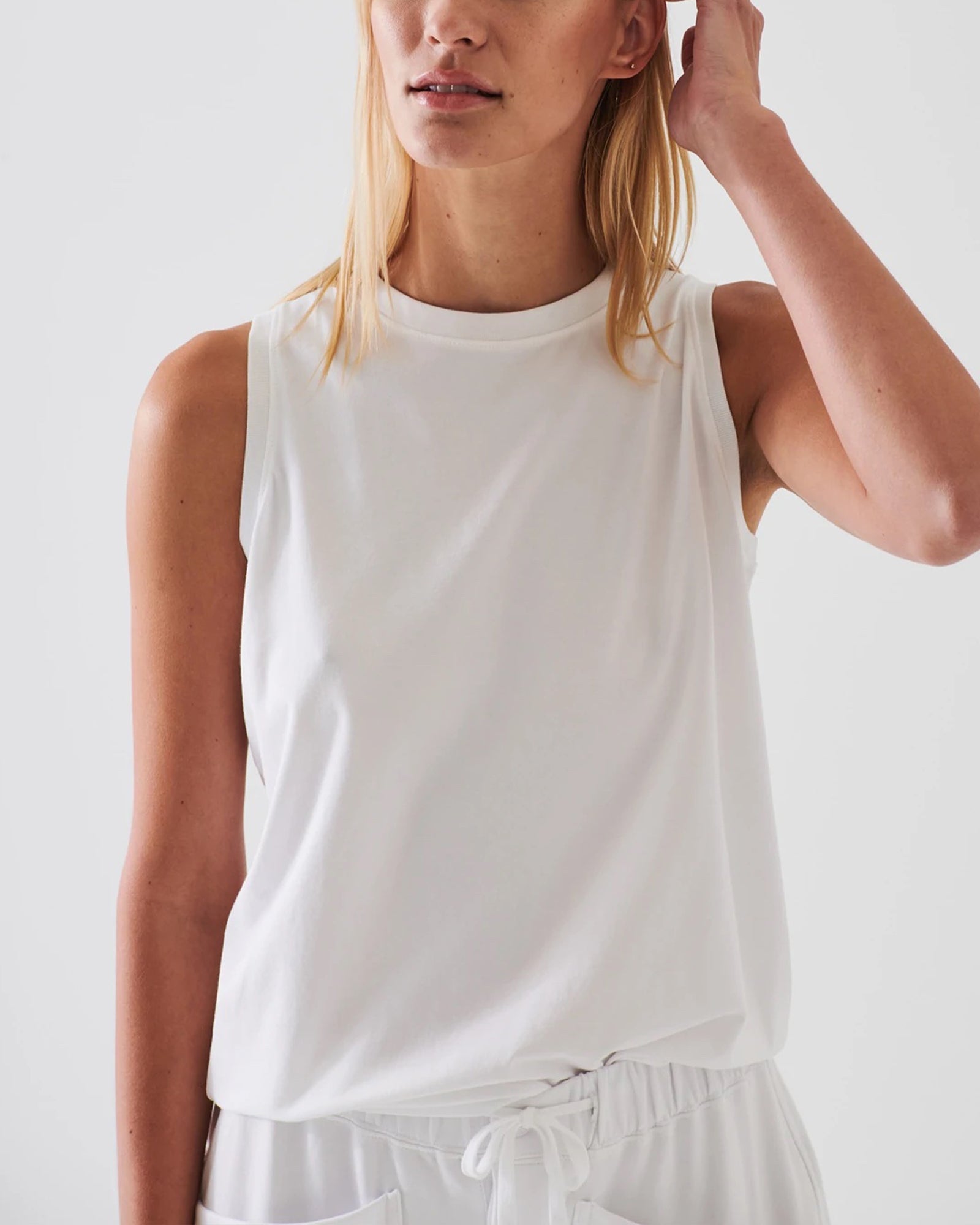 PATRICK ASSARAF - Boyfriend Crew Tank Top | Luxury Designer Fashion | tntfashion.ca