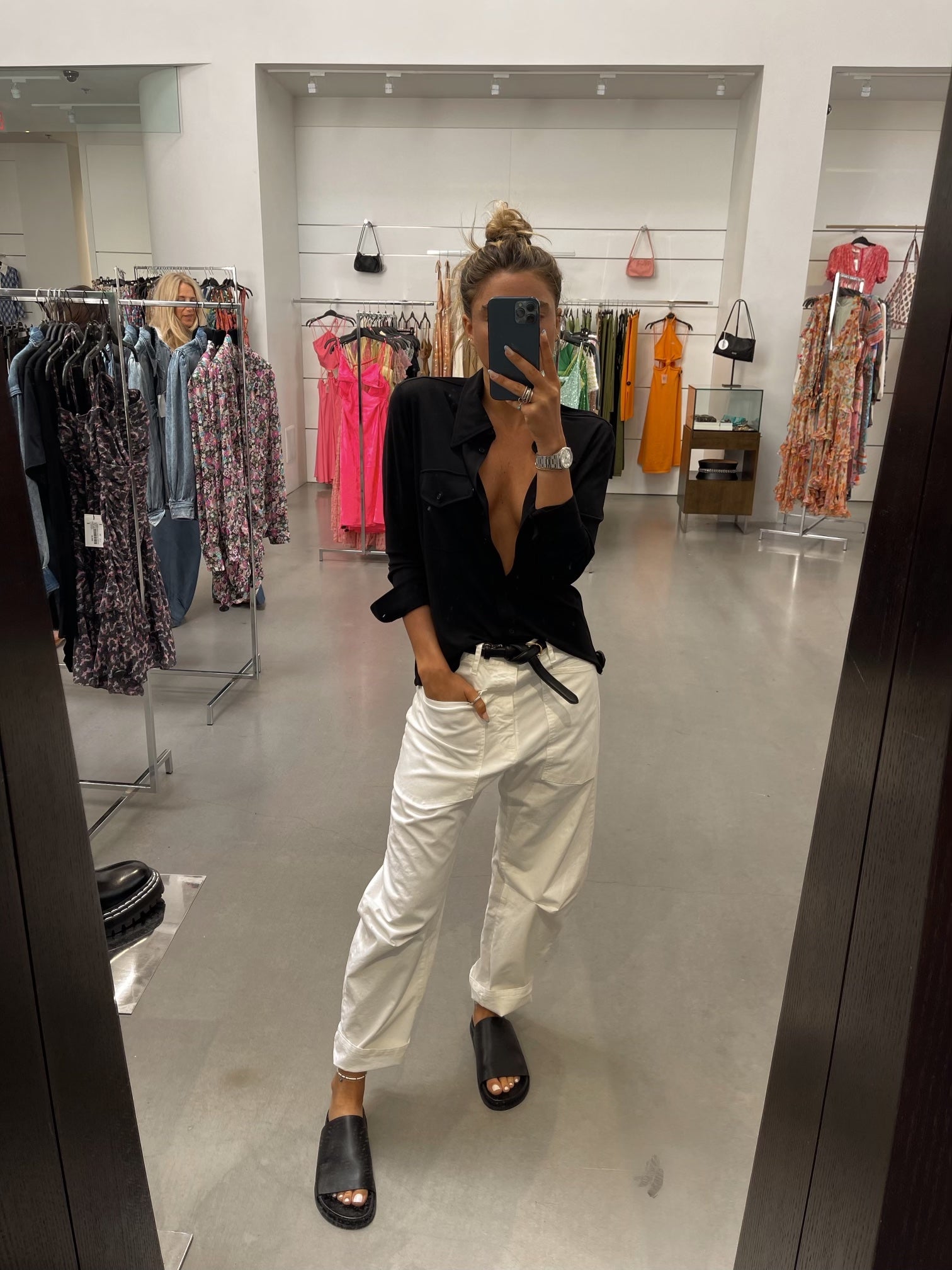 SHOP THE LOOK SS22 - LOOK 126