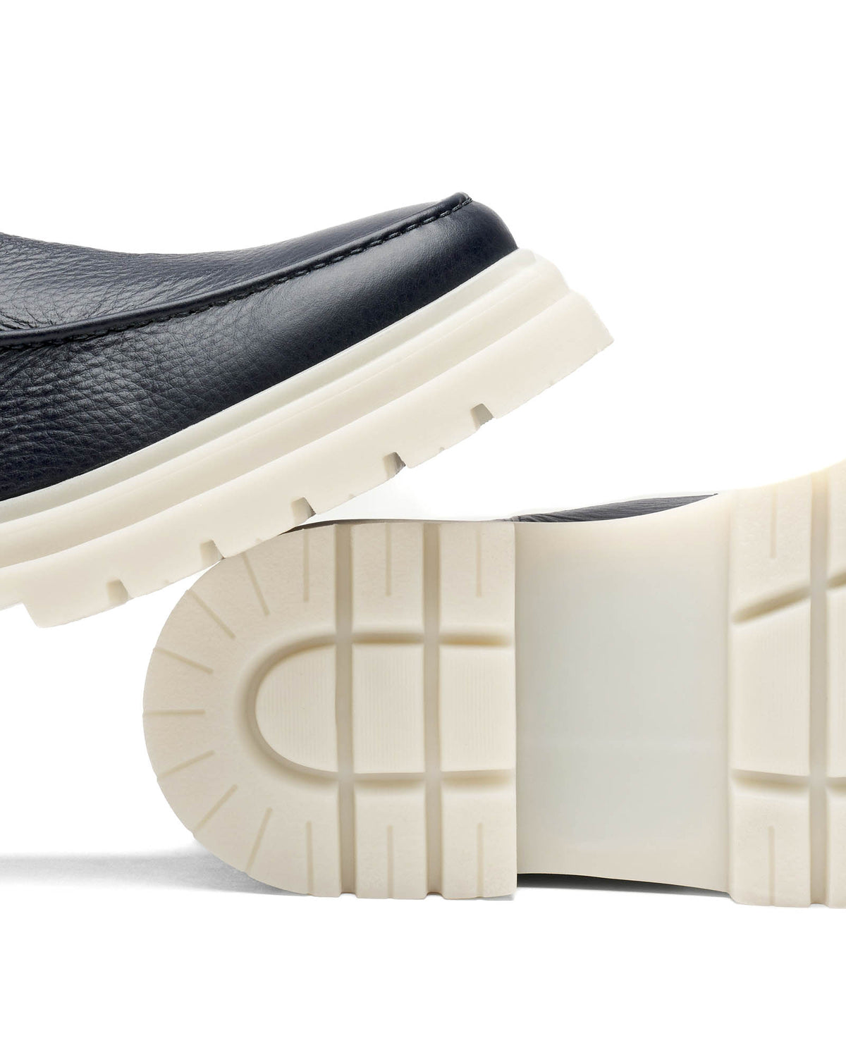 Grain Snow Chelsea Boot