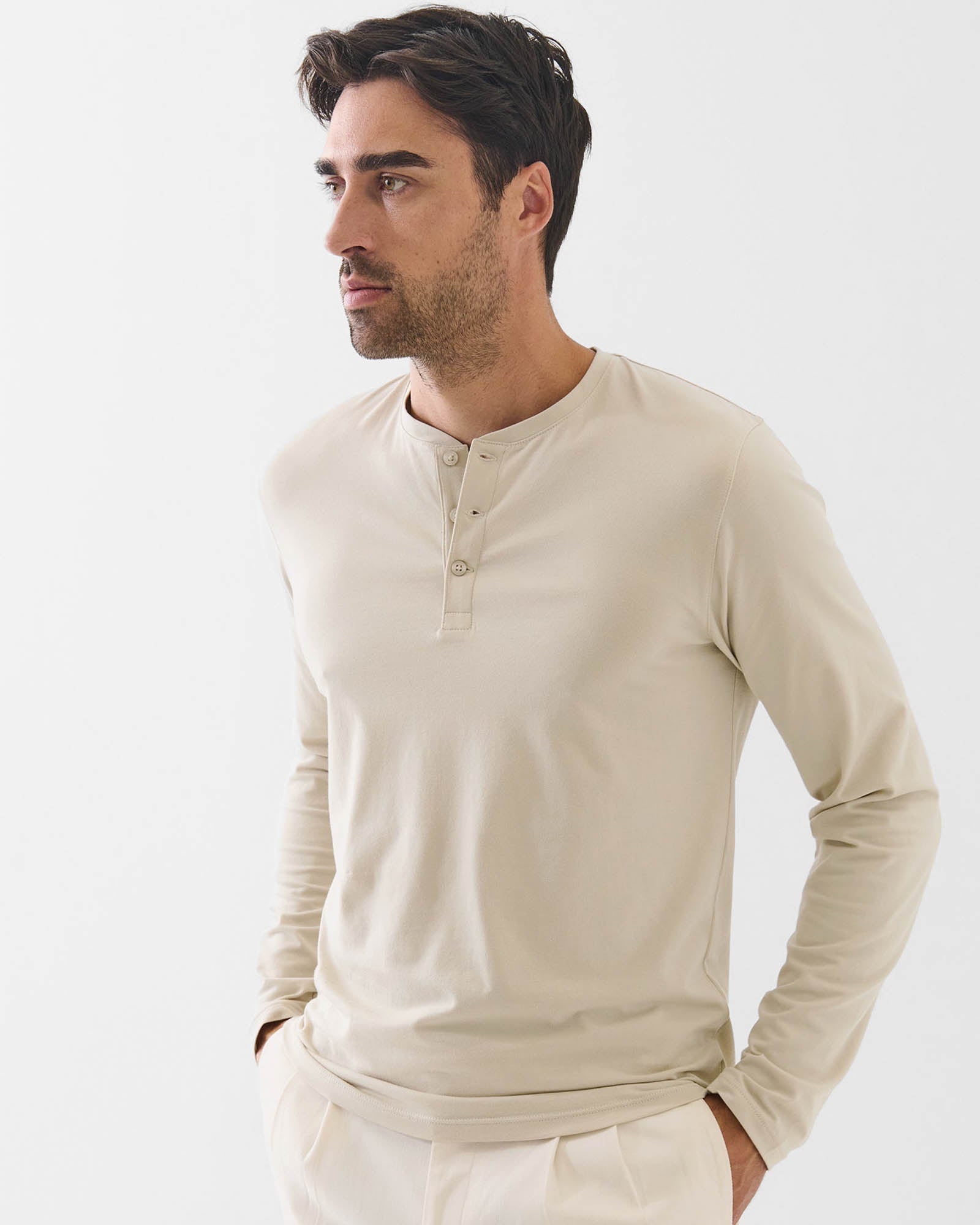 Henley extensible à manches longues