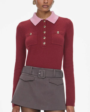 Haut à col contrasté