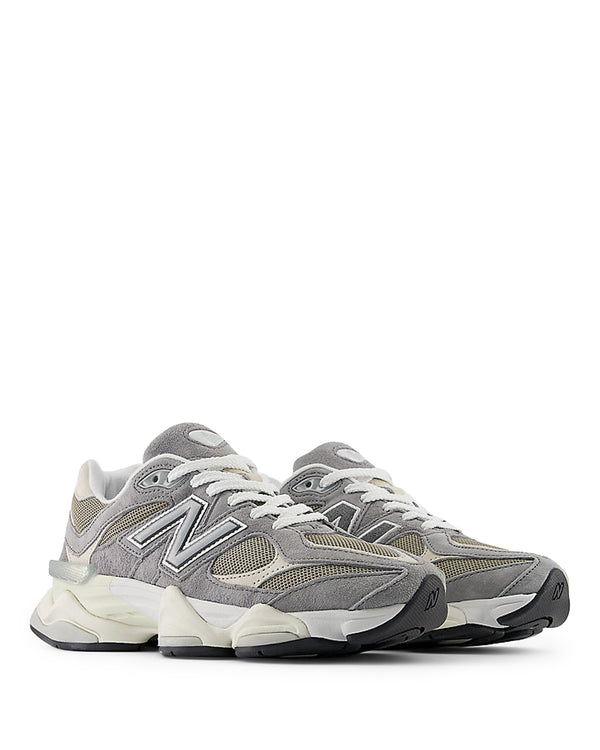 U9060LBA Sneakers