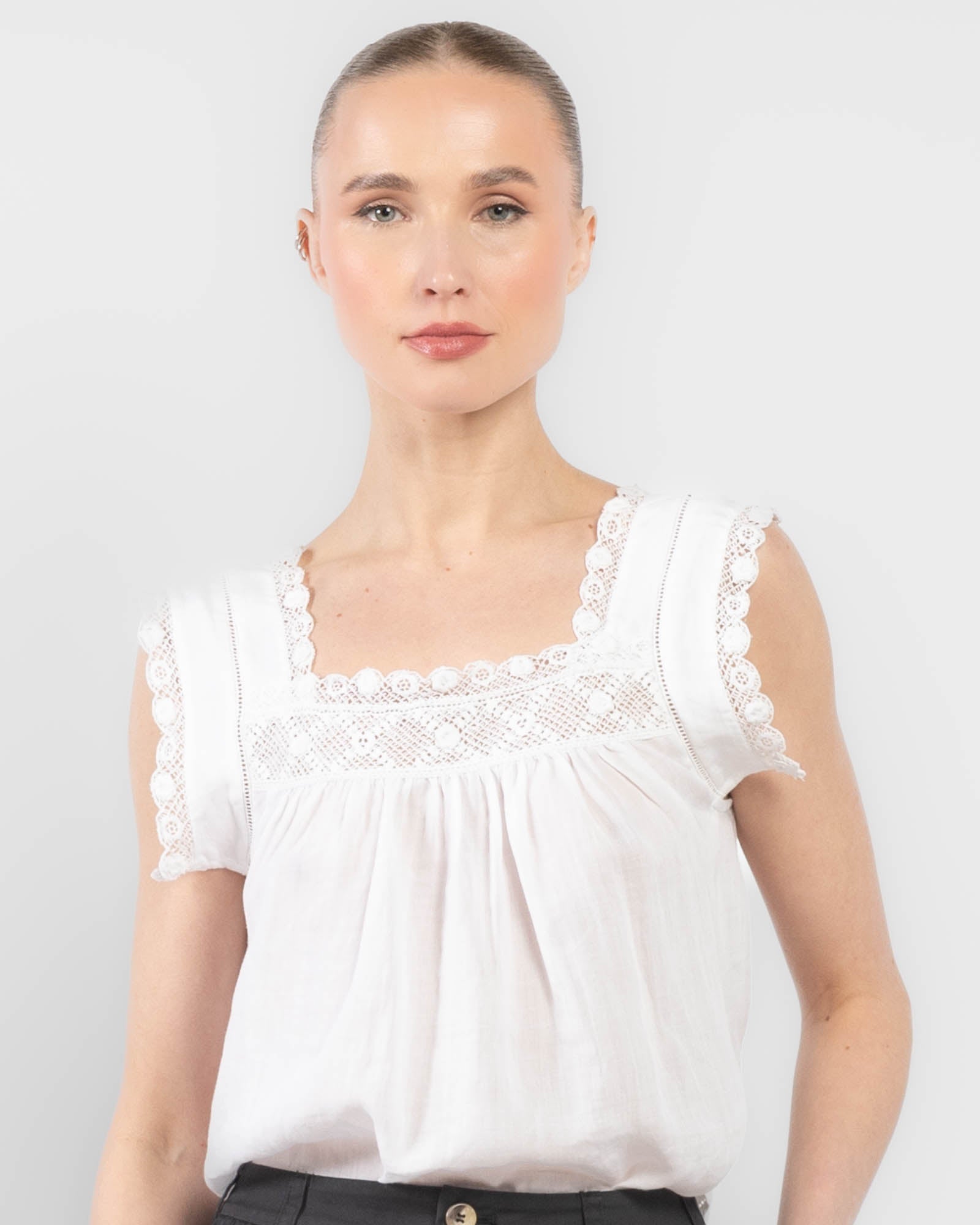 DÔEN Aphra Top