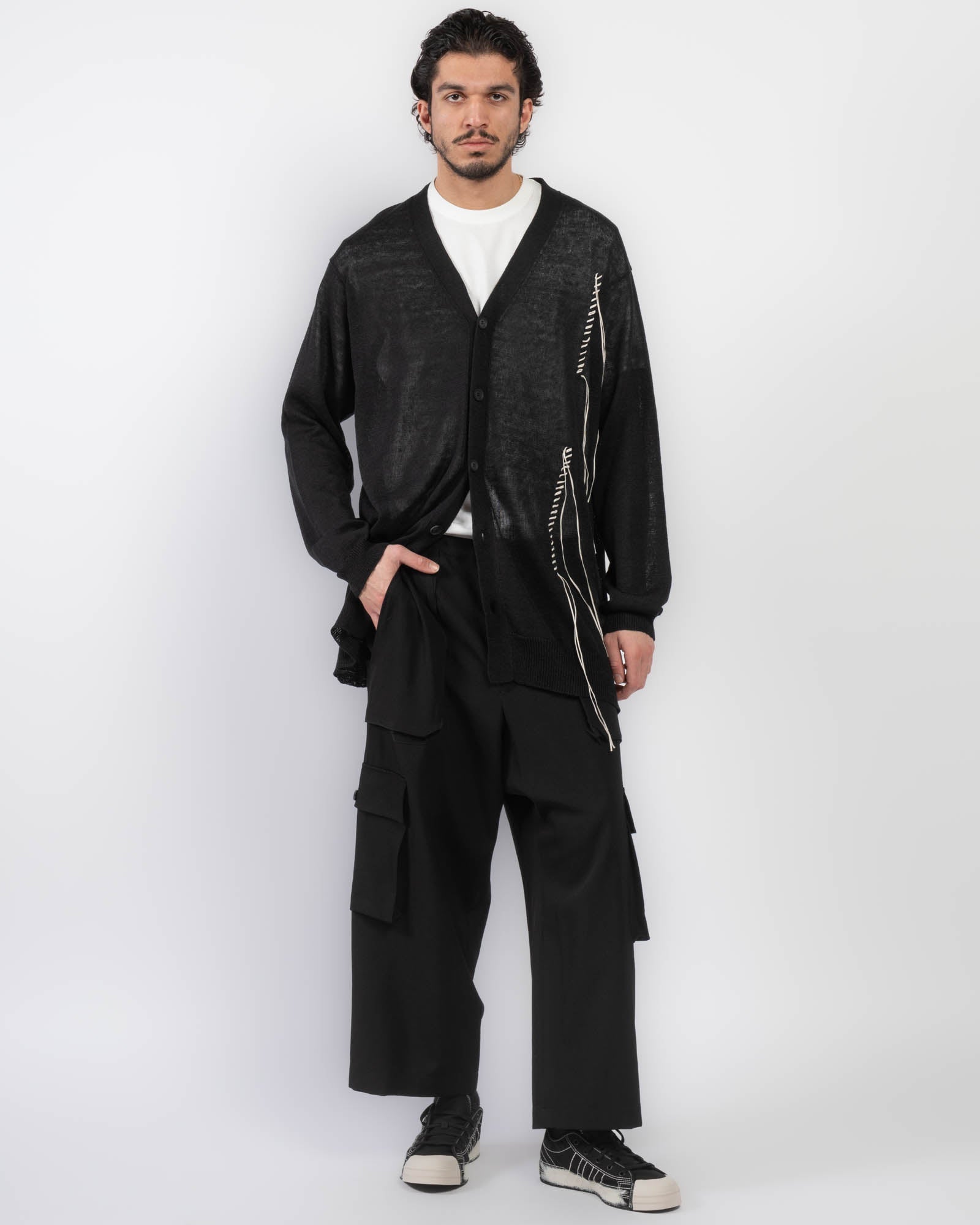 Embroidery V-Neck Cardigan