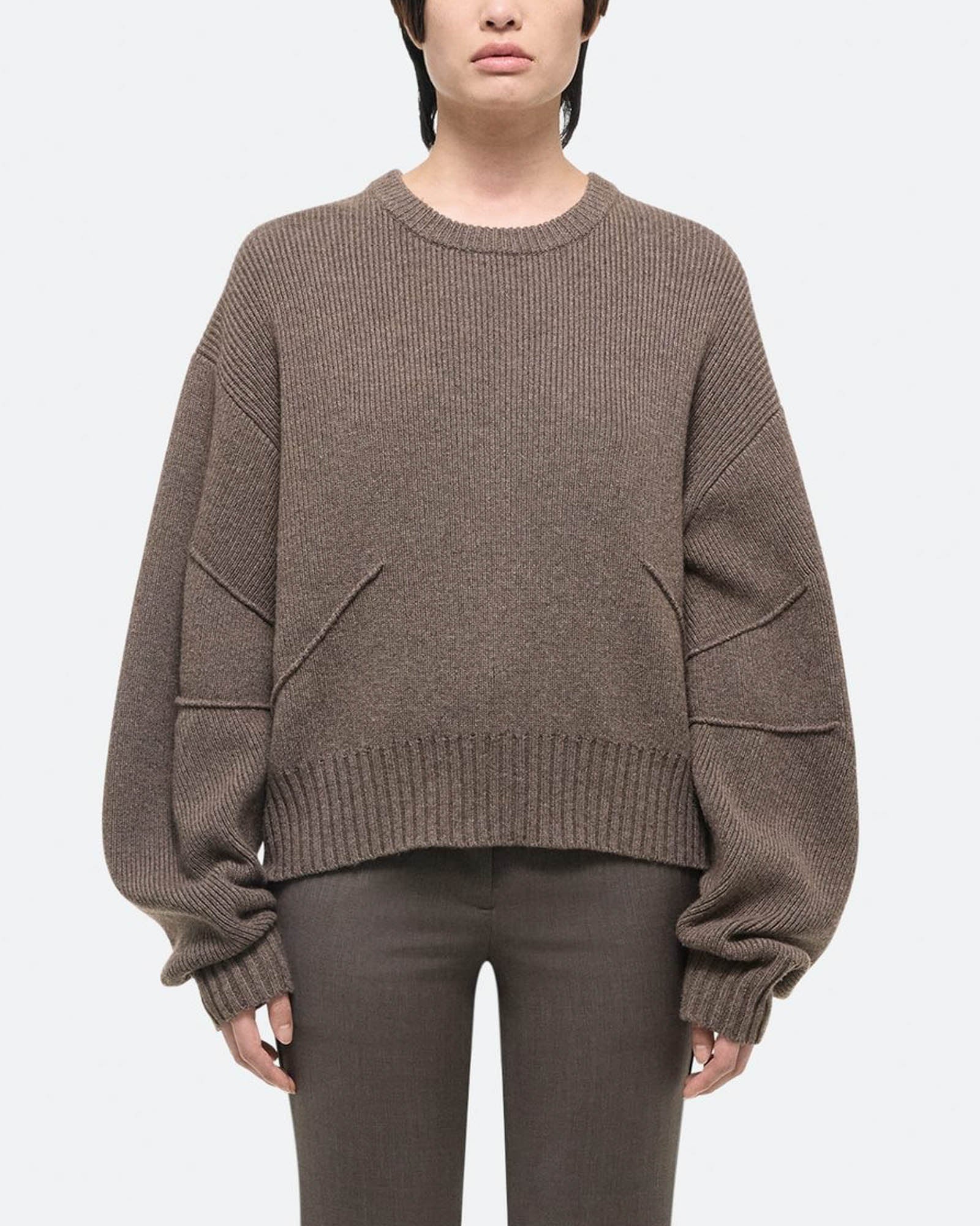 Helmut selling Lang chunky v-neck sweater