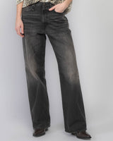 Darcy Loose Jeans