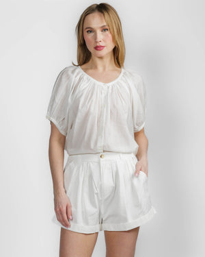 Haut June