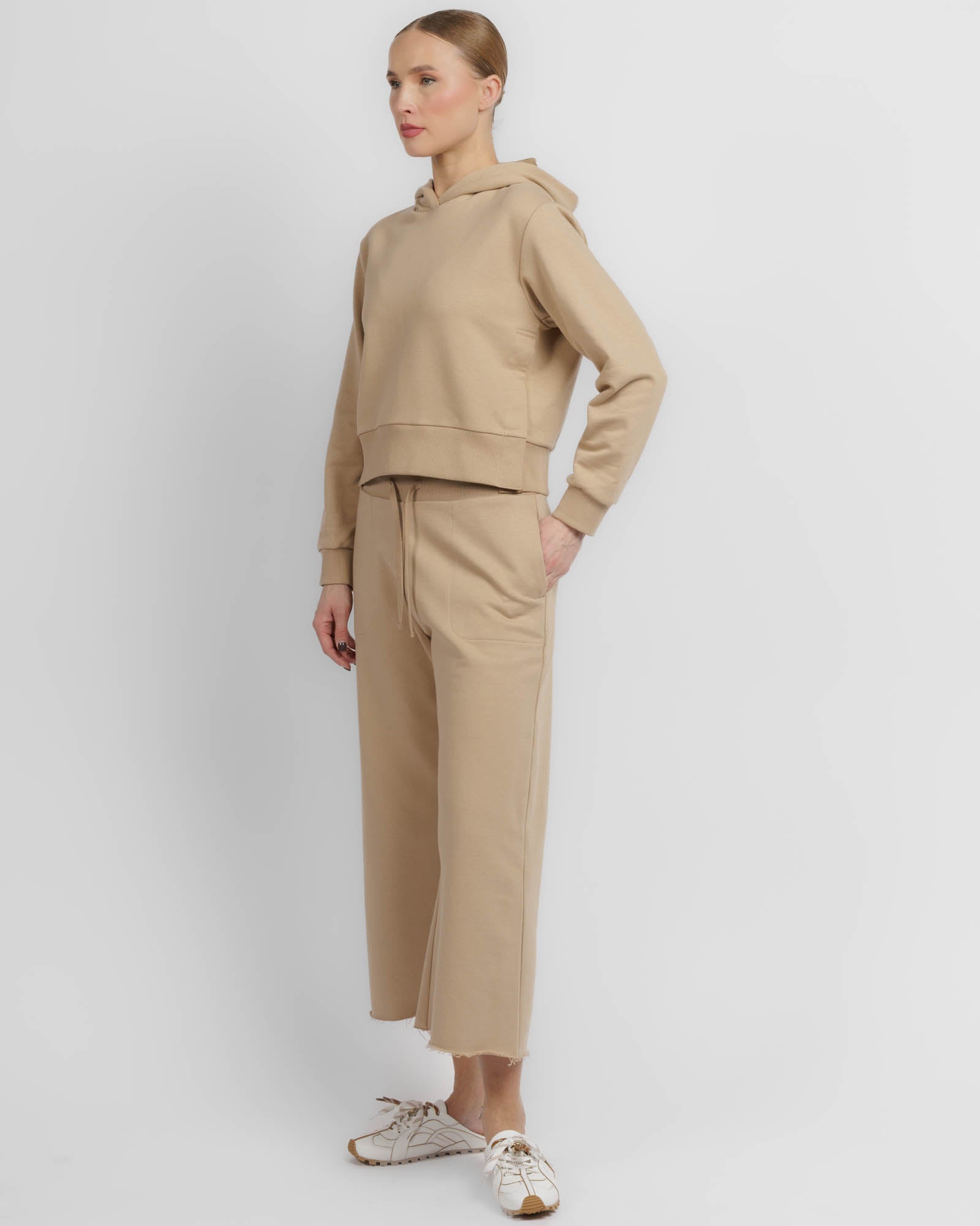 Morris Hoodie Sweater