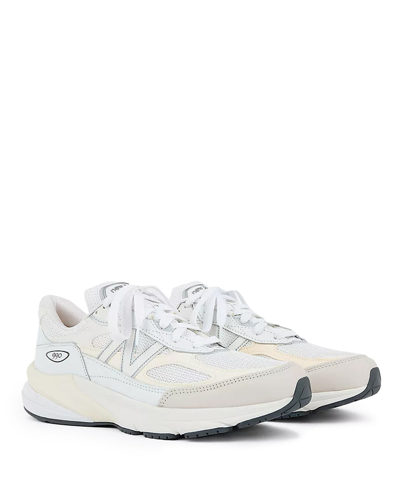 990V6 Sneakers