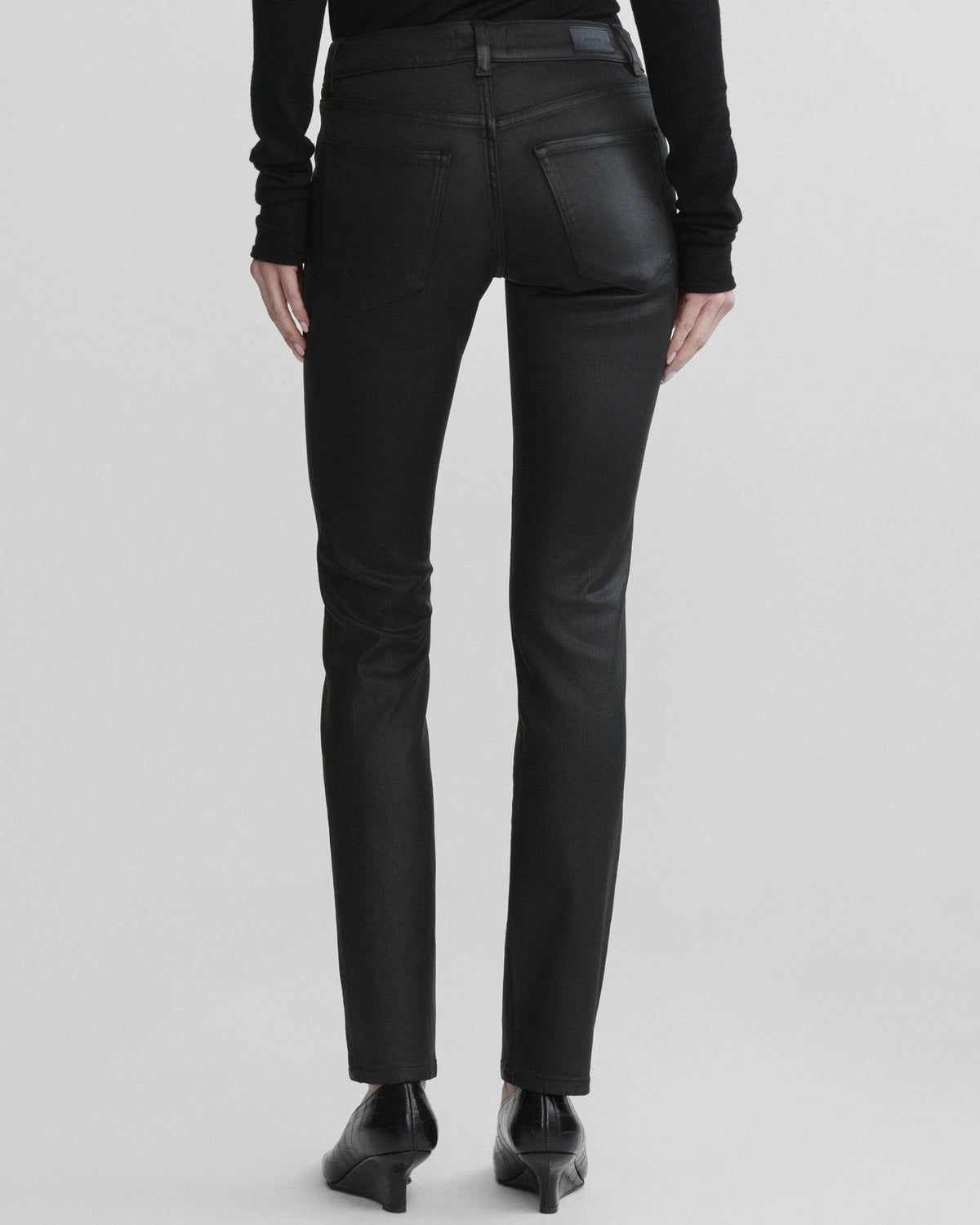 Jessica Sknny Jean