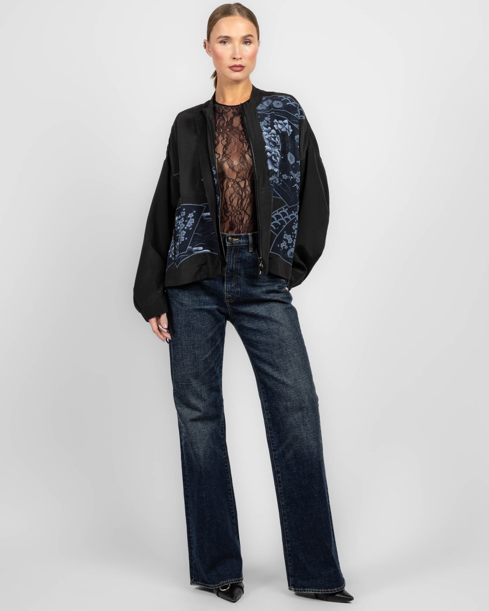 Kimono Bomber