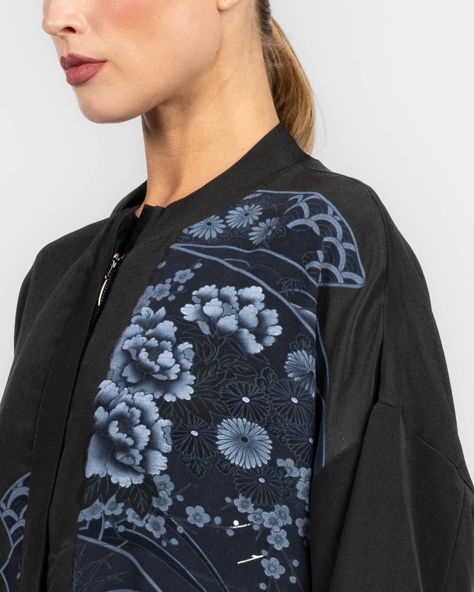 Kimono Bomber