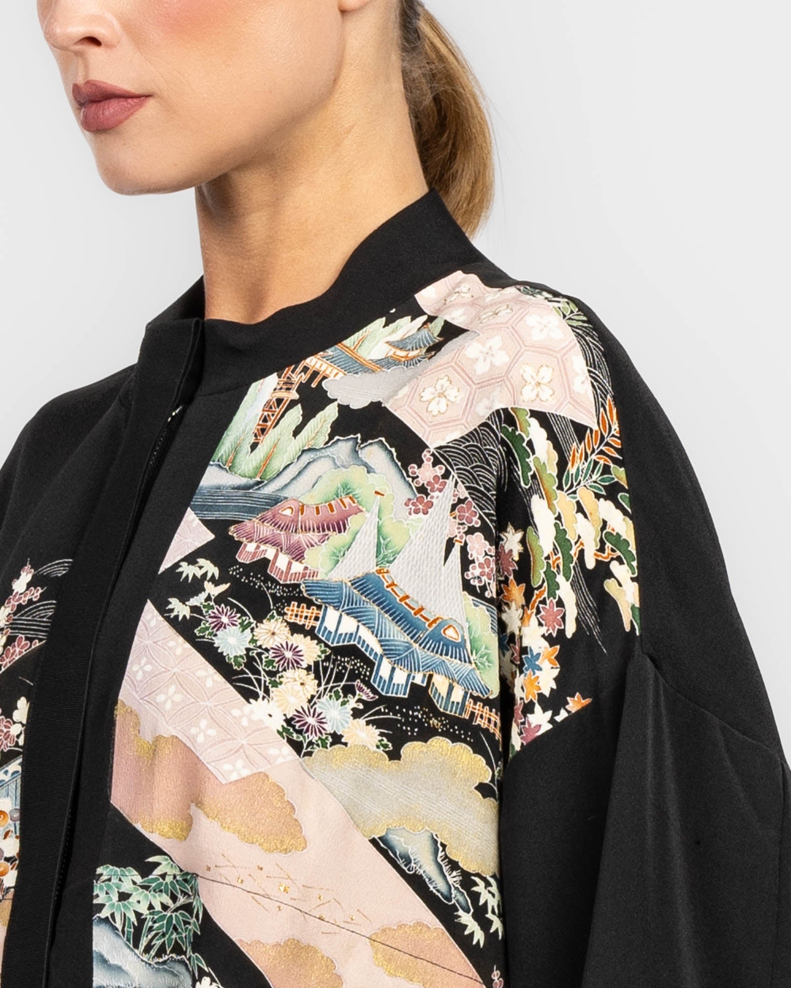 Kimono Bomber