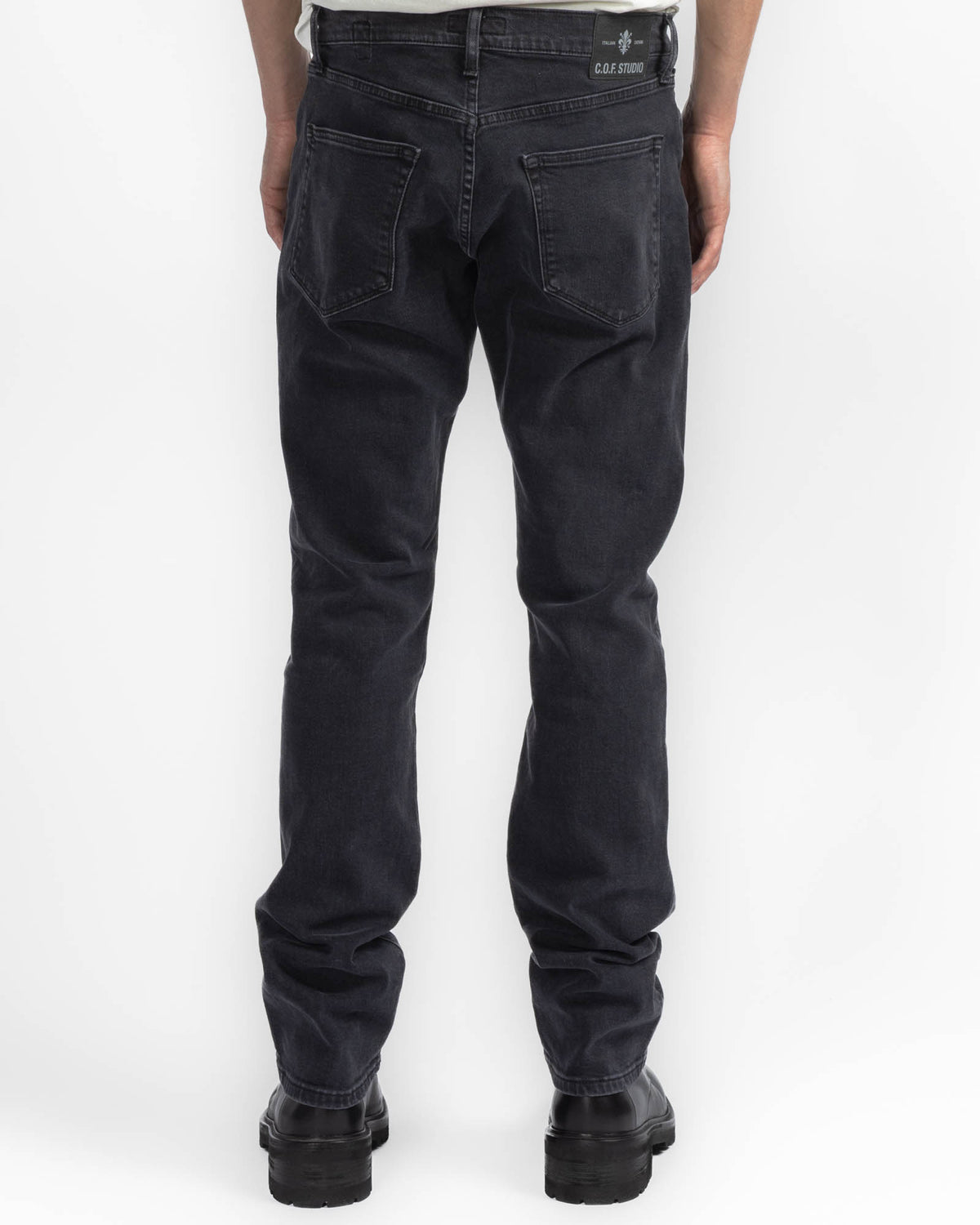 M8 Straight Jean