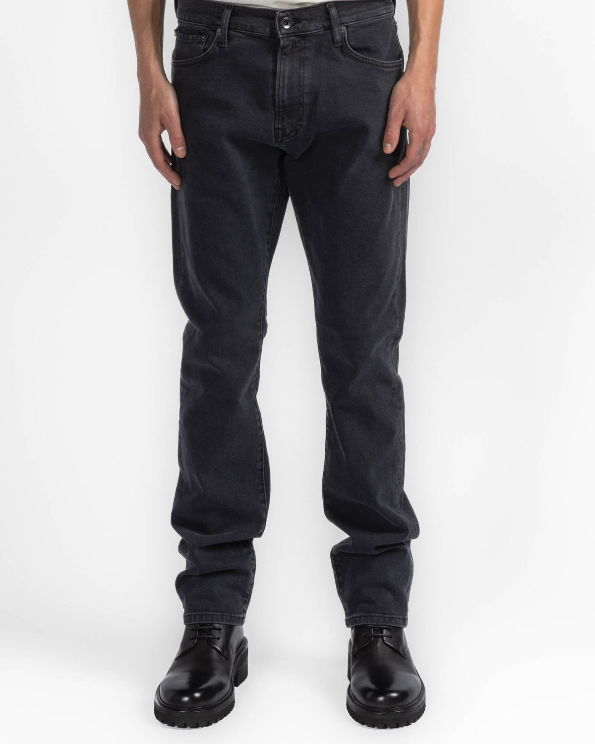 M8 Straight Jean