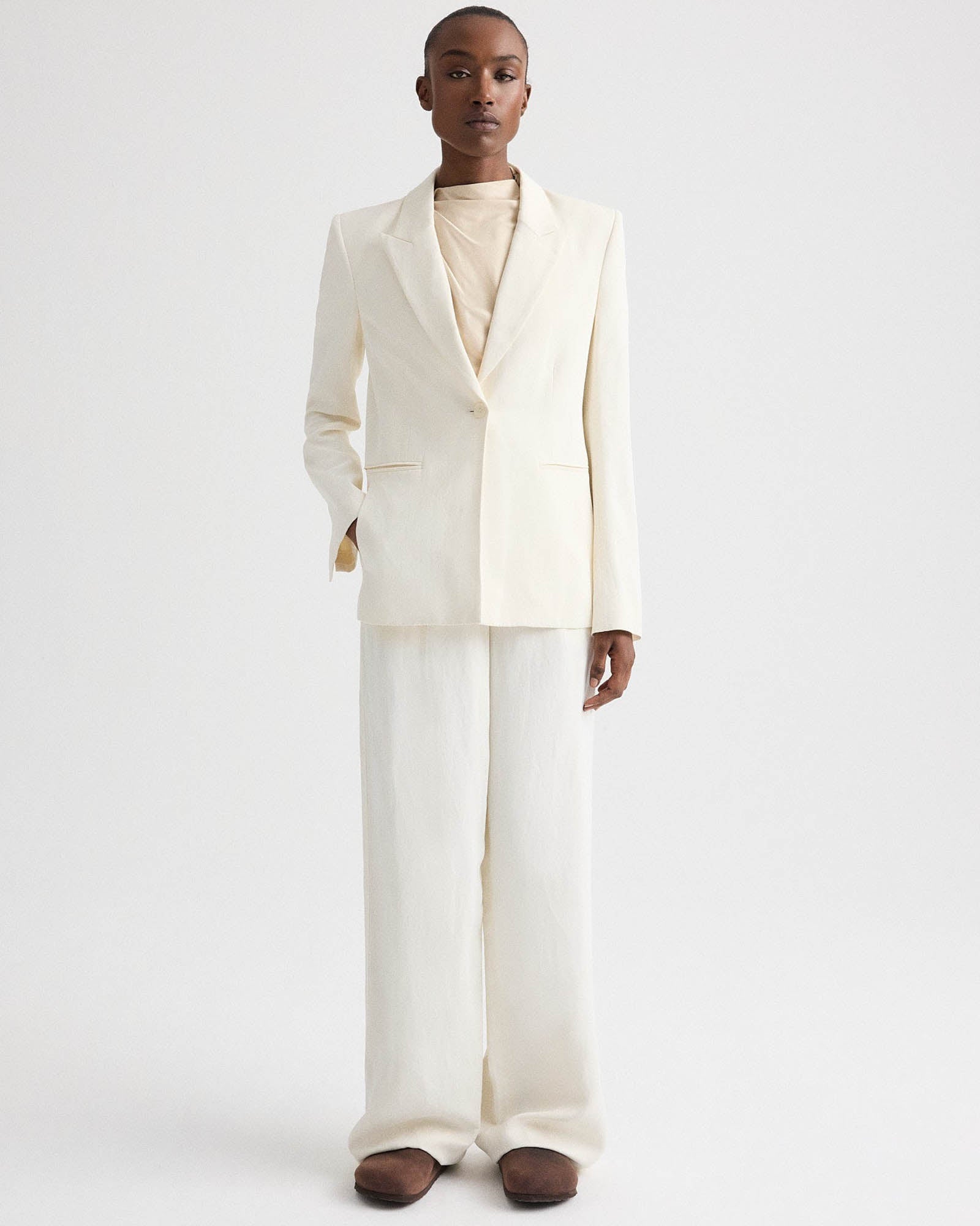Her Fit Blazer