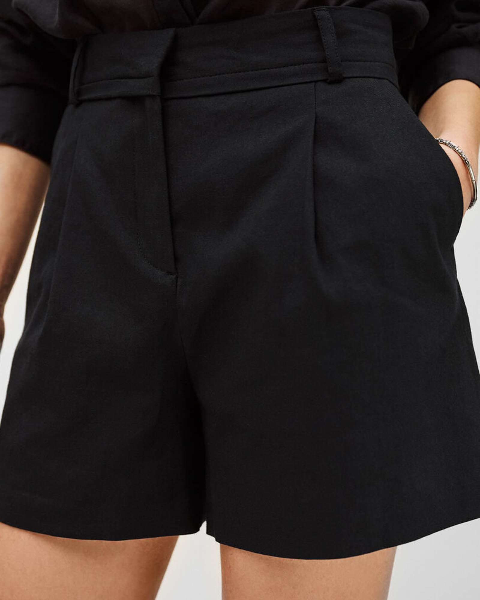 Cilo Short