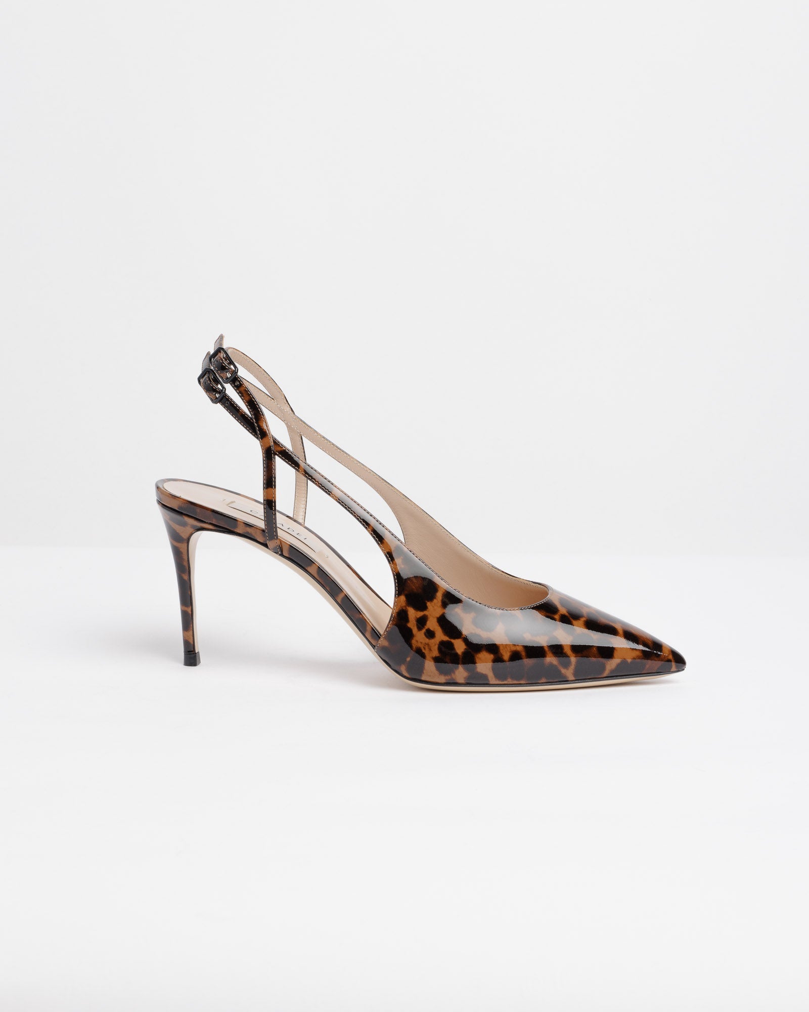 Julia Heel