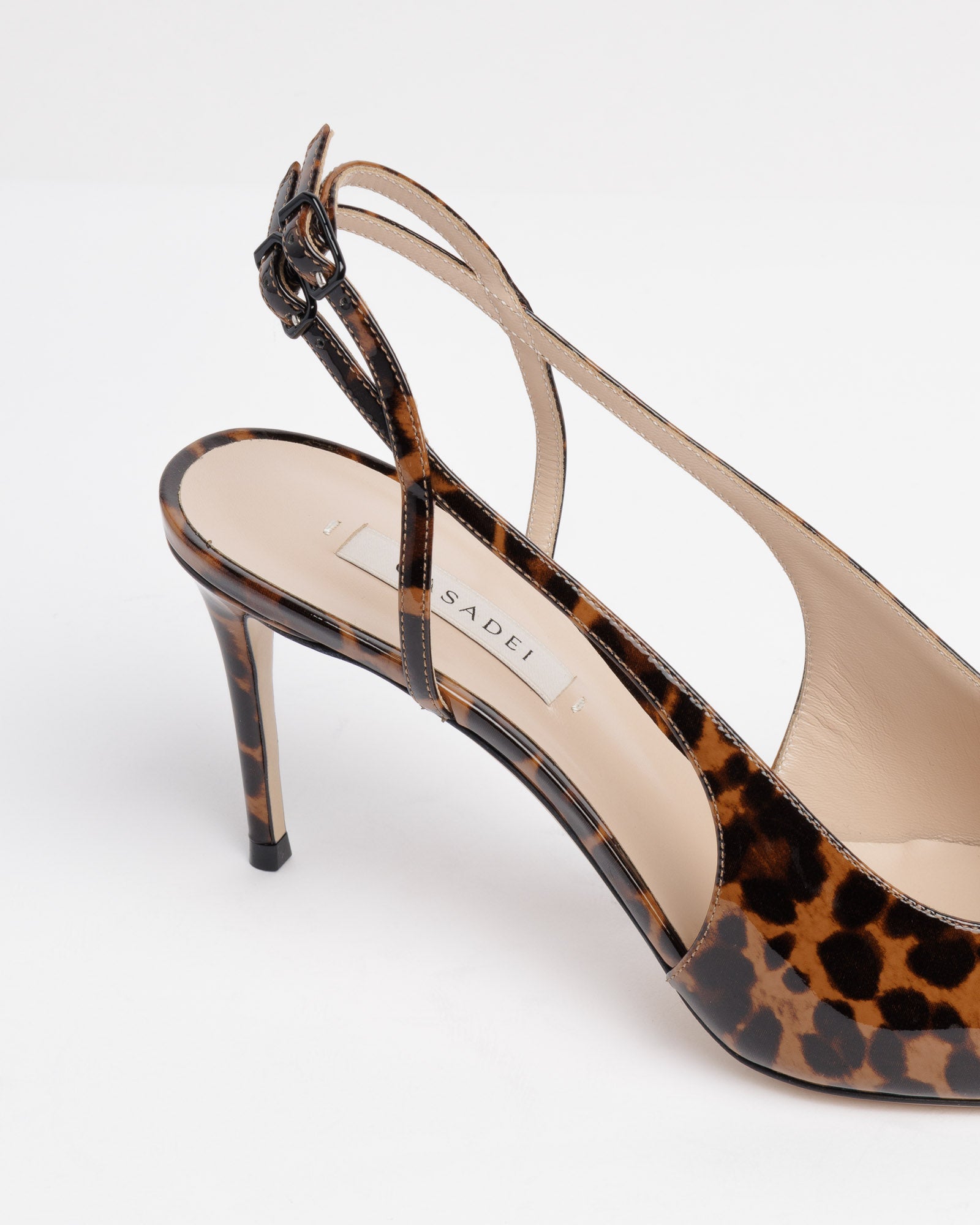 Julia Heel
