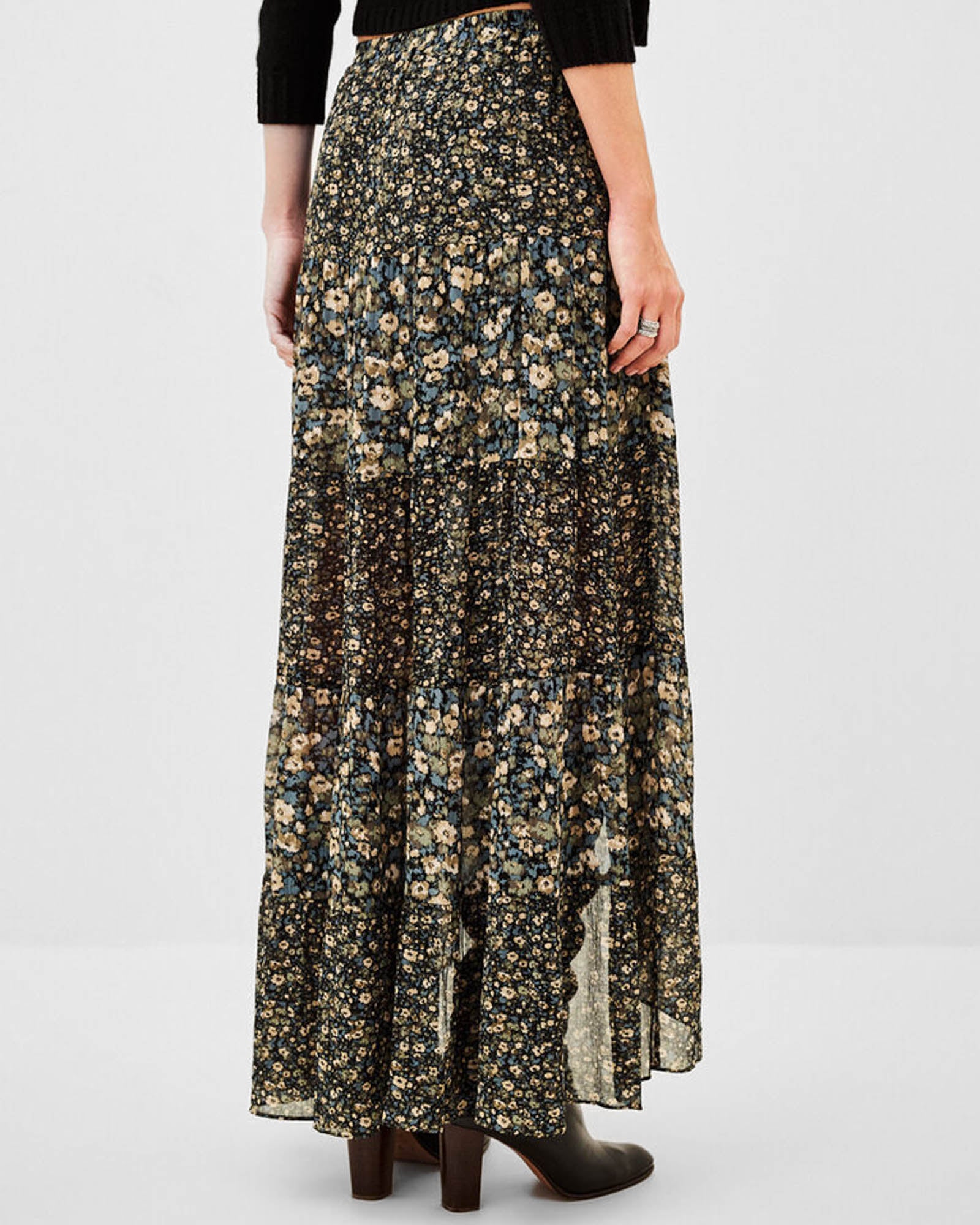 Kara Skirt