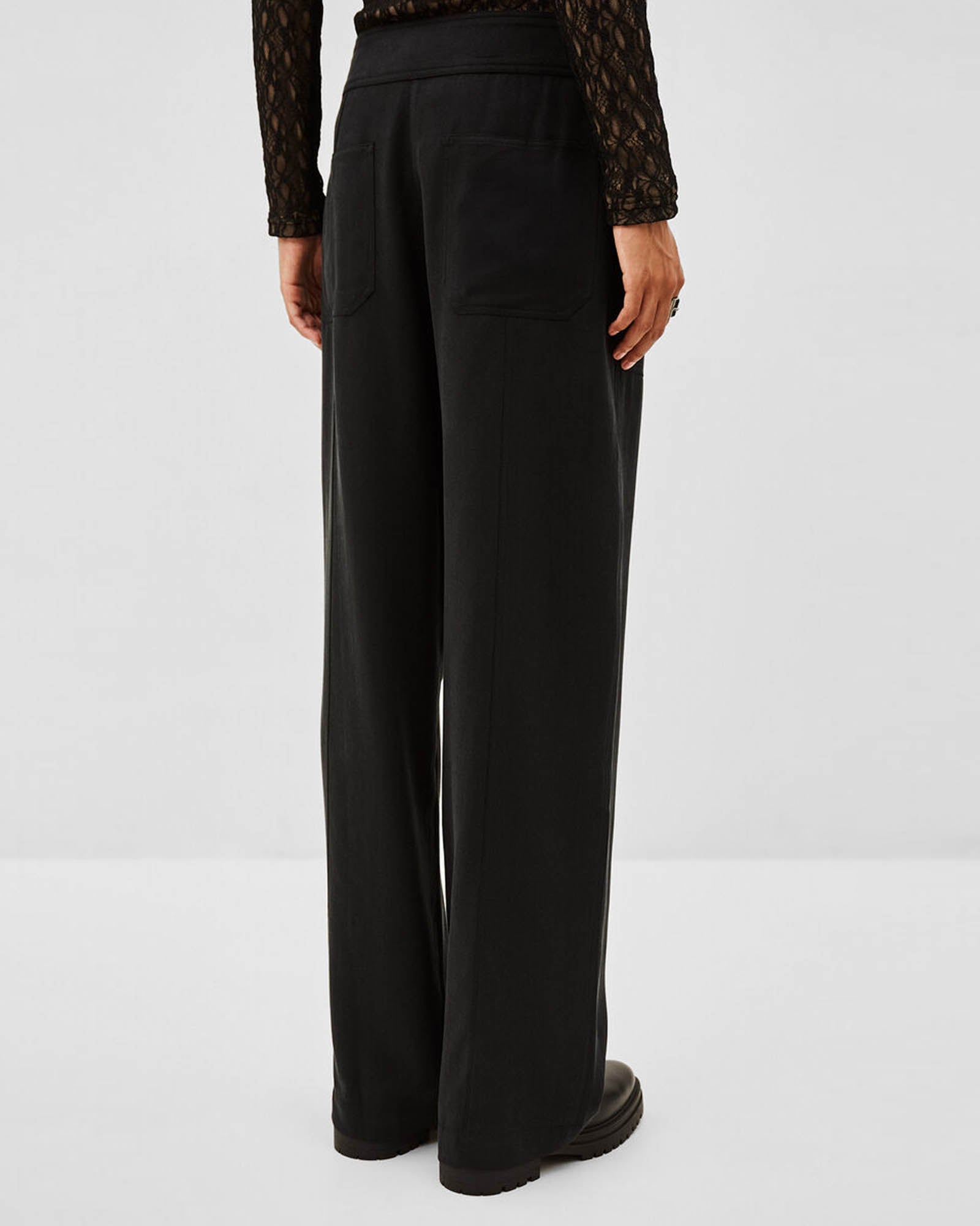 Pavana Pants