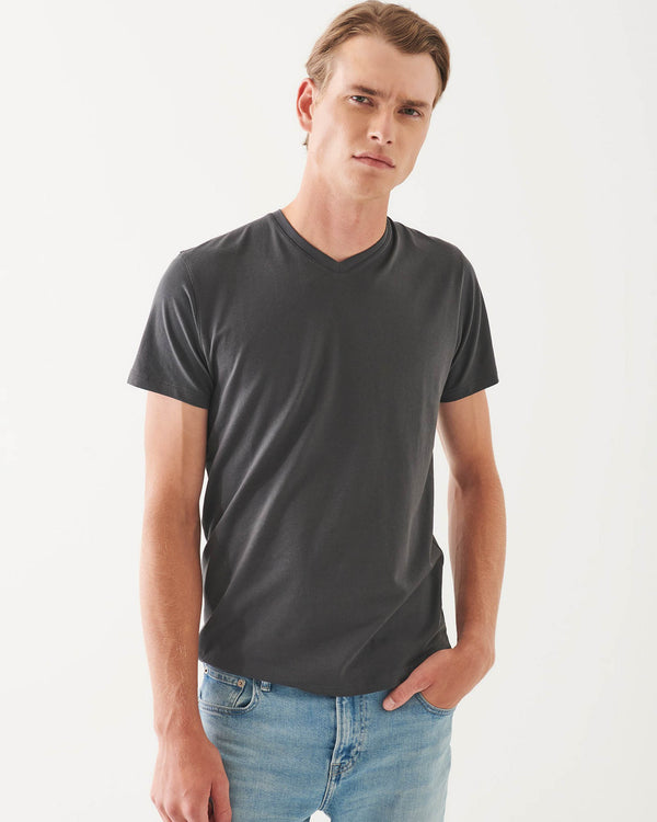 Short Sleeve V-Neckline Stretch Tee