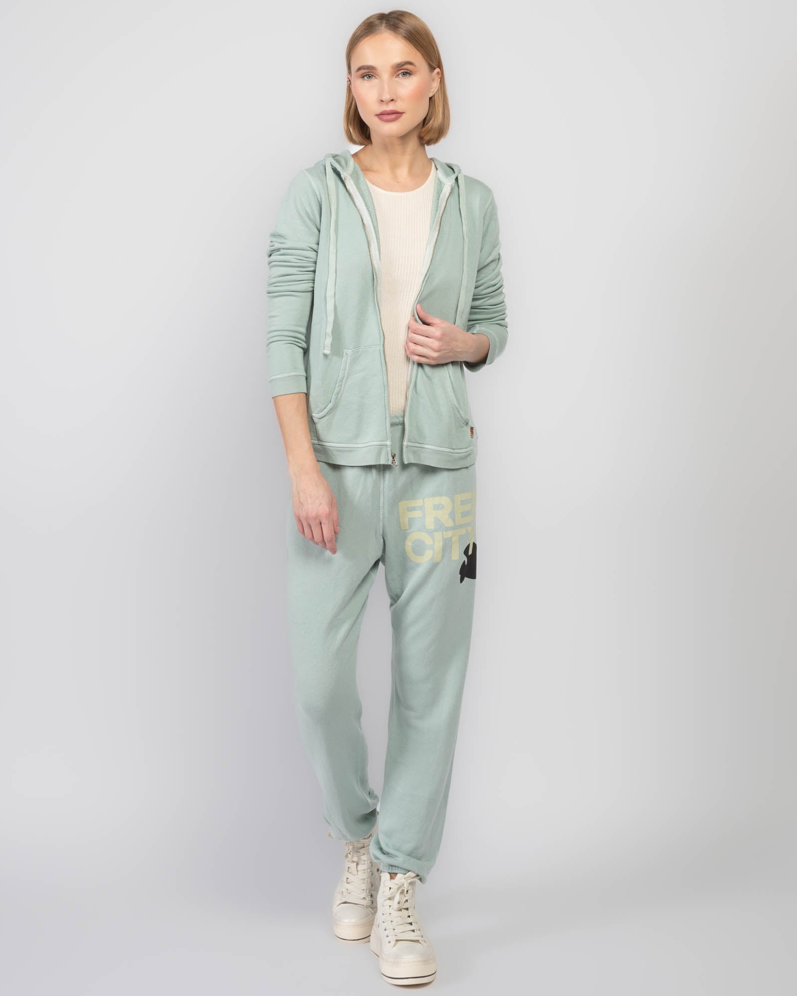 Sweat à capuche Superfluff