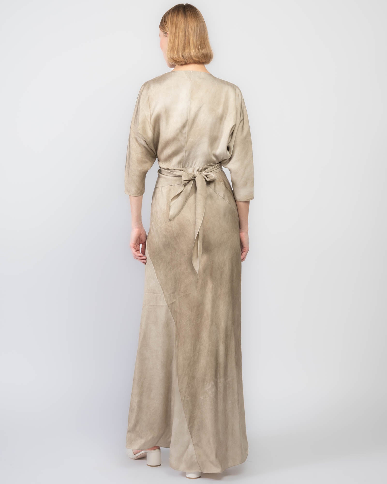 Robe Opalo