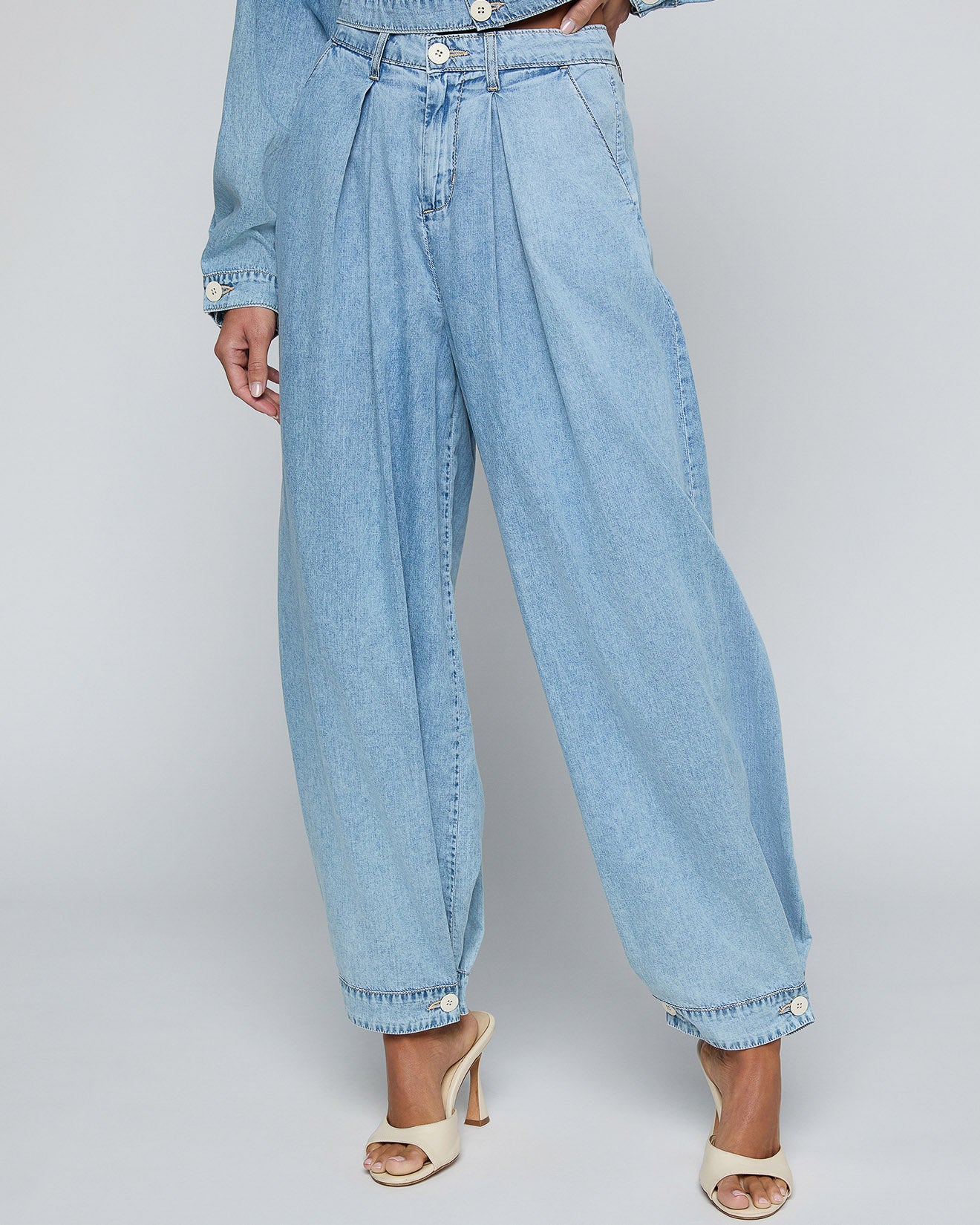 Elias Convertible Jean