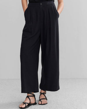 Relaxed Trousers