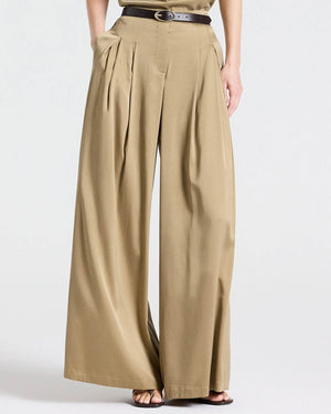 Drew Pant