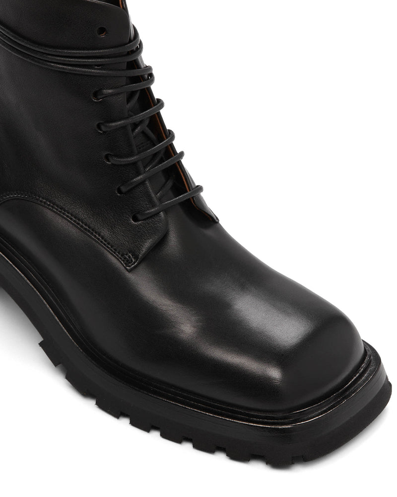 Lace-Up Trillo Ankle Boots