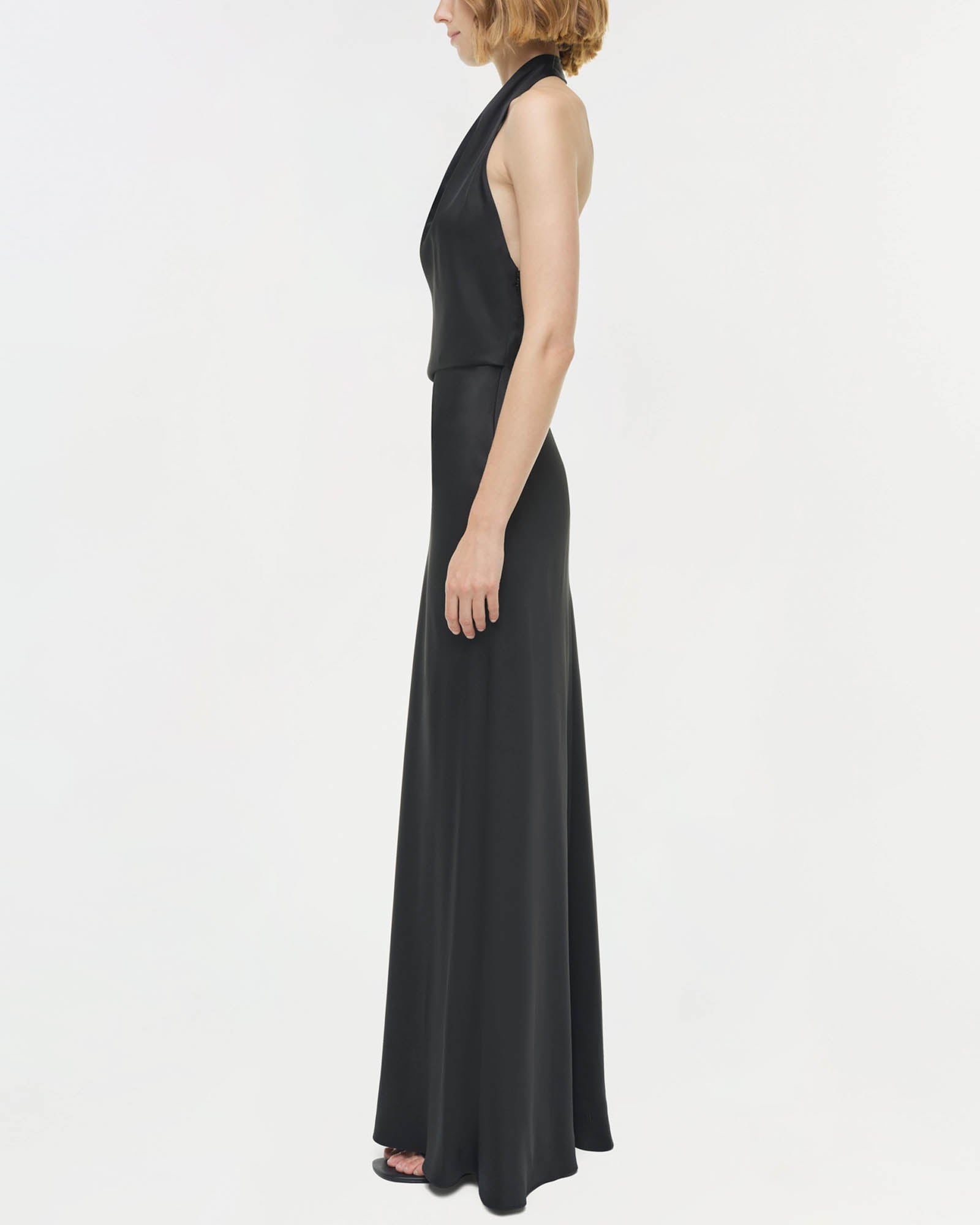 Reannon Gown
