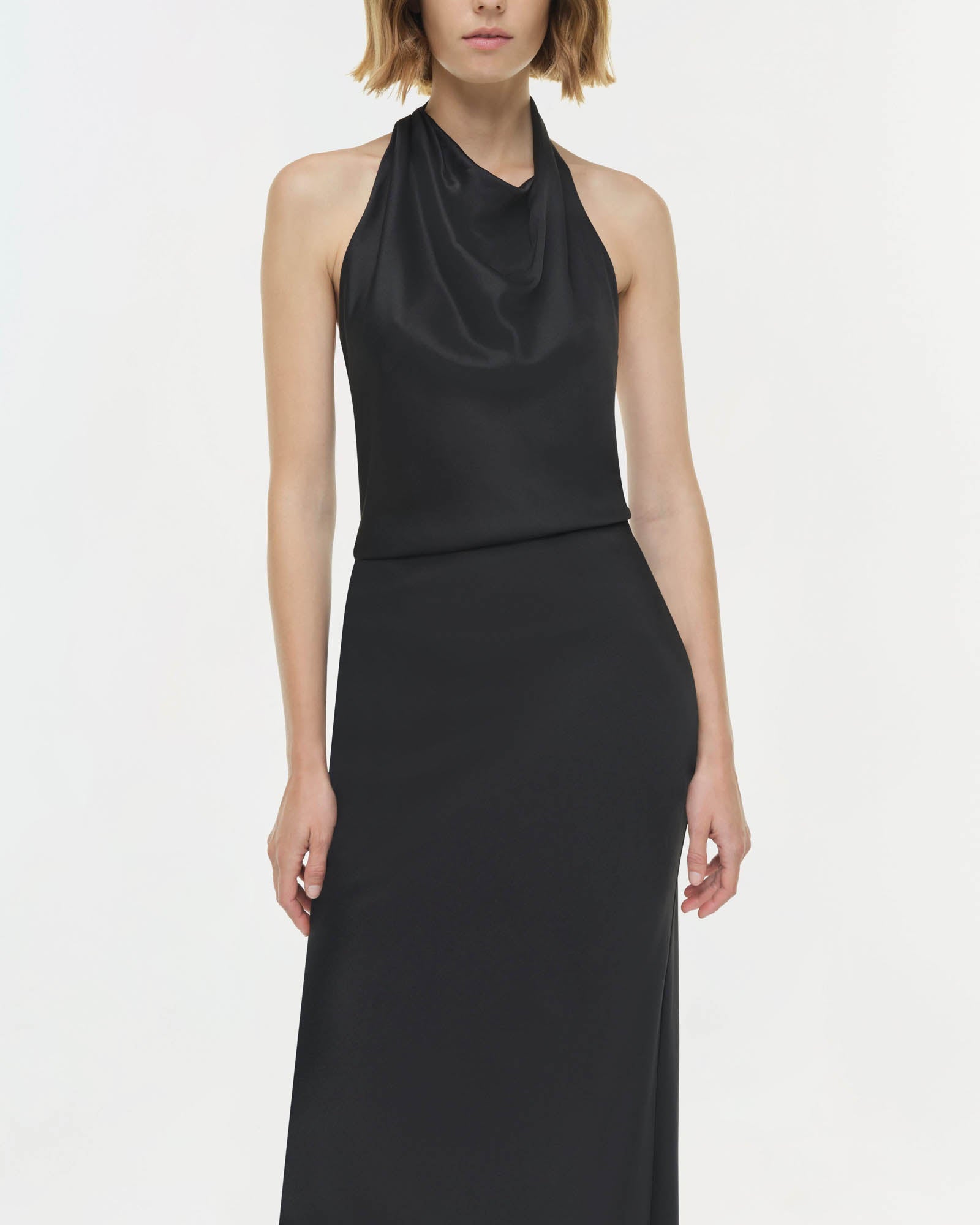 Reannon Gown