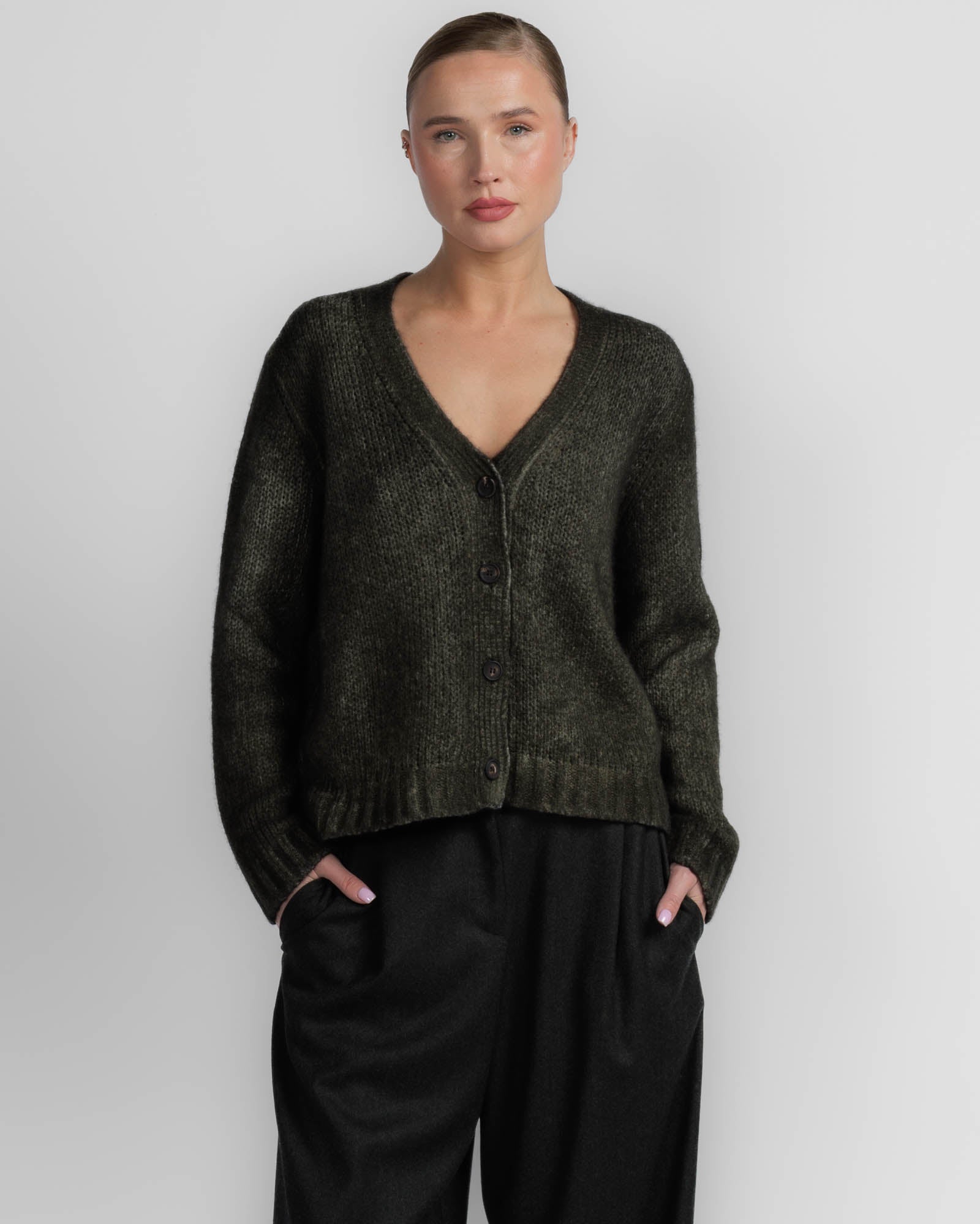 Paint V-Cardigan