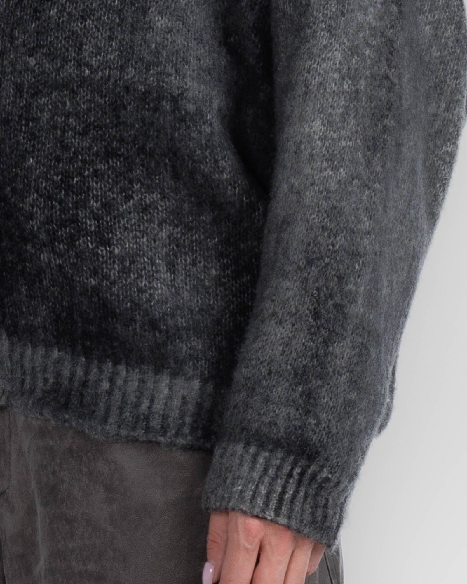 Paint V-Neck Cardigan