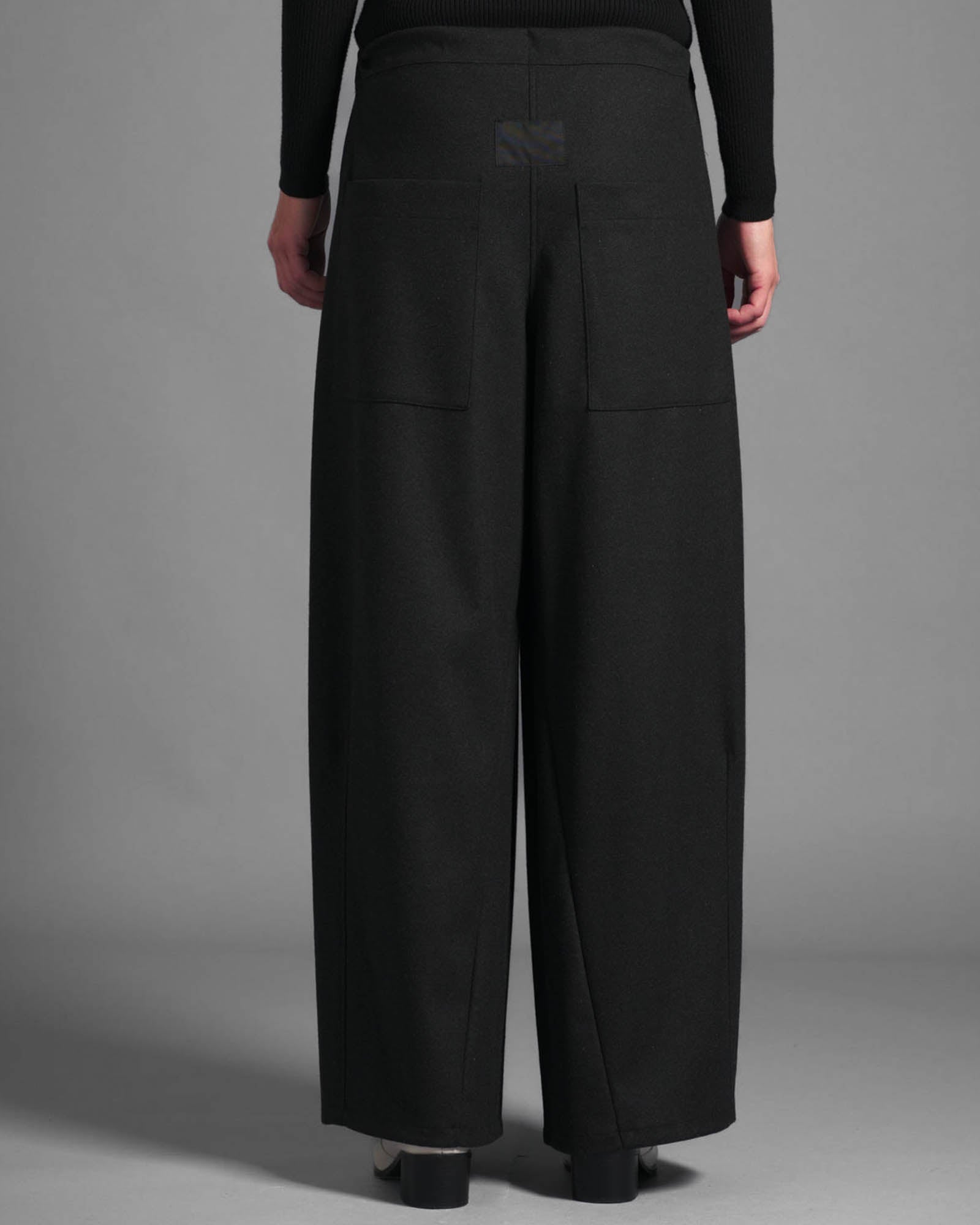 Mercy Barrel Trousers