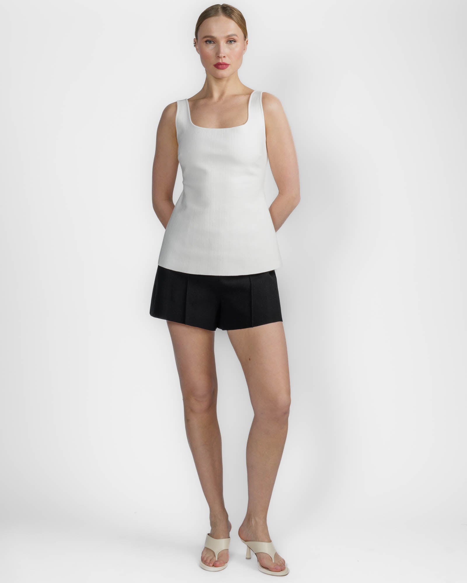 Camilla Short