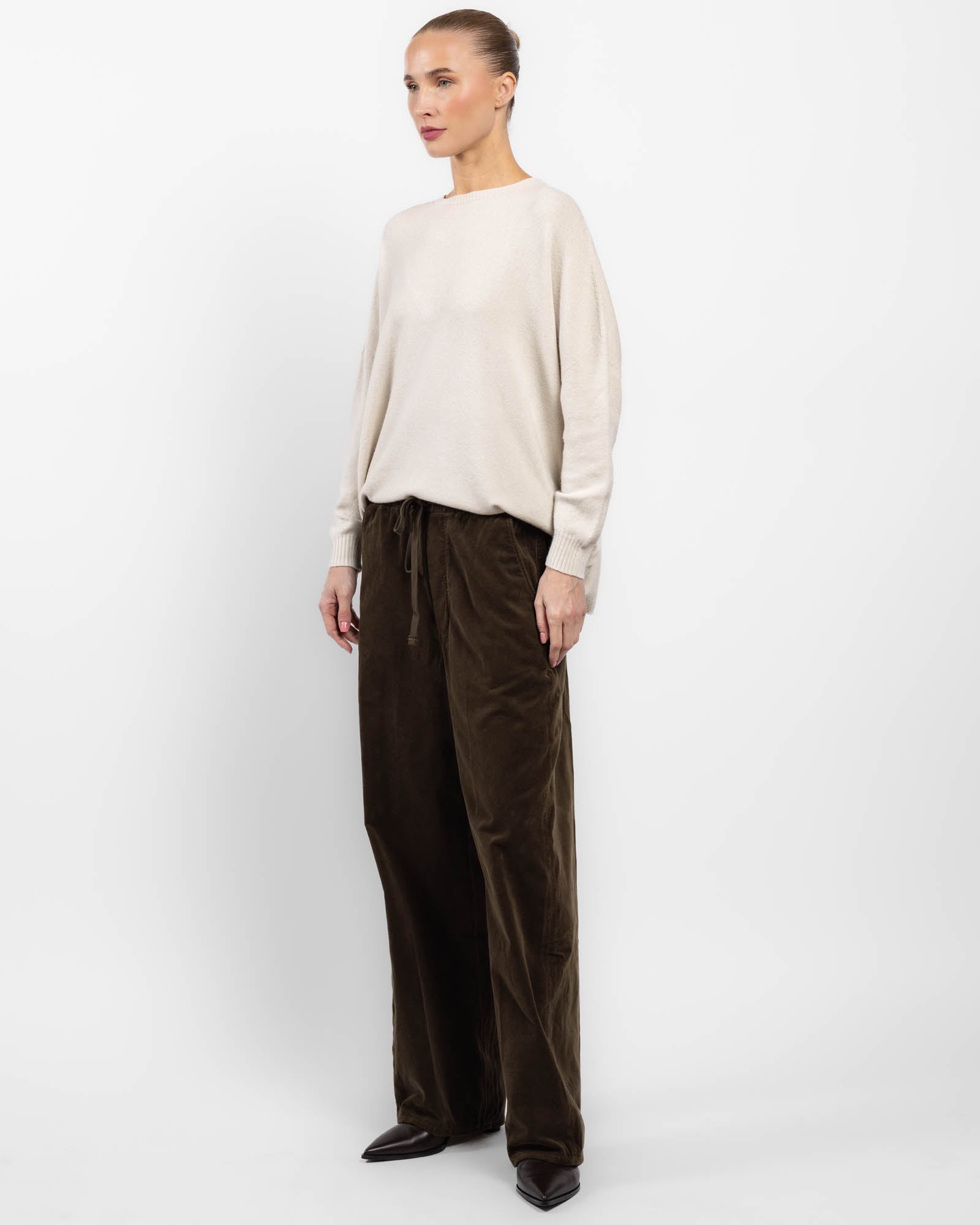 Pantalon en velours côtelé Aurora